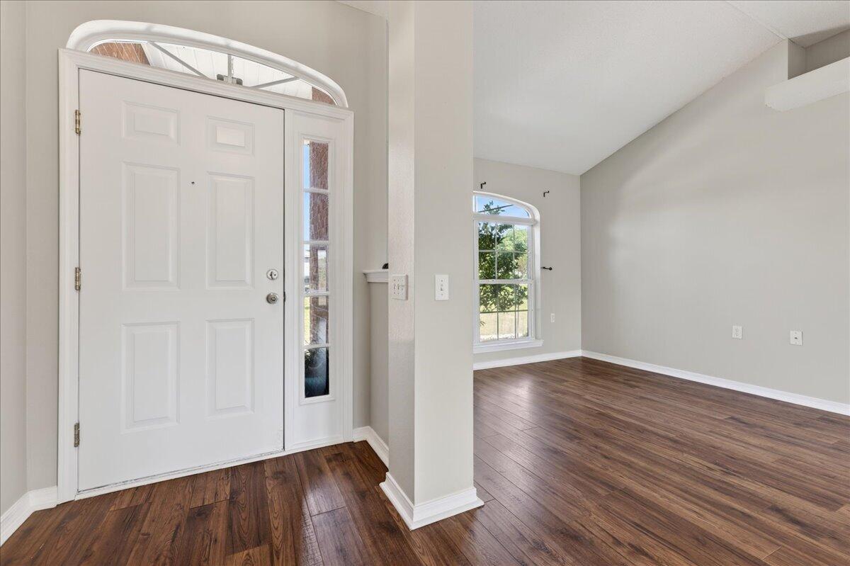 1945 Shadow Lake Drive Gulf Breeze FL 32563