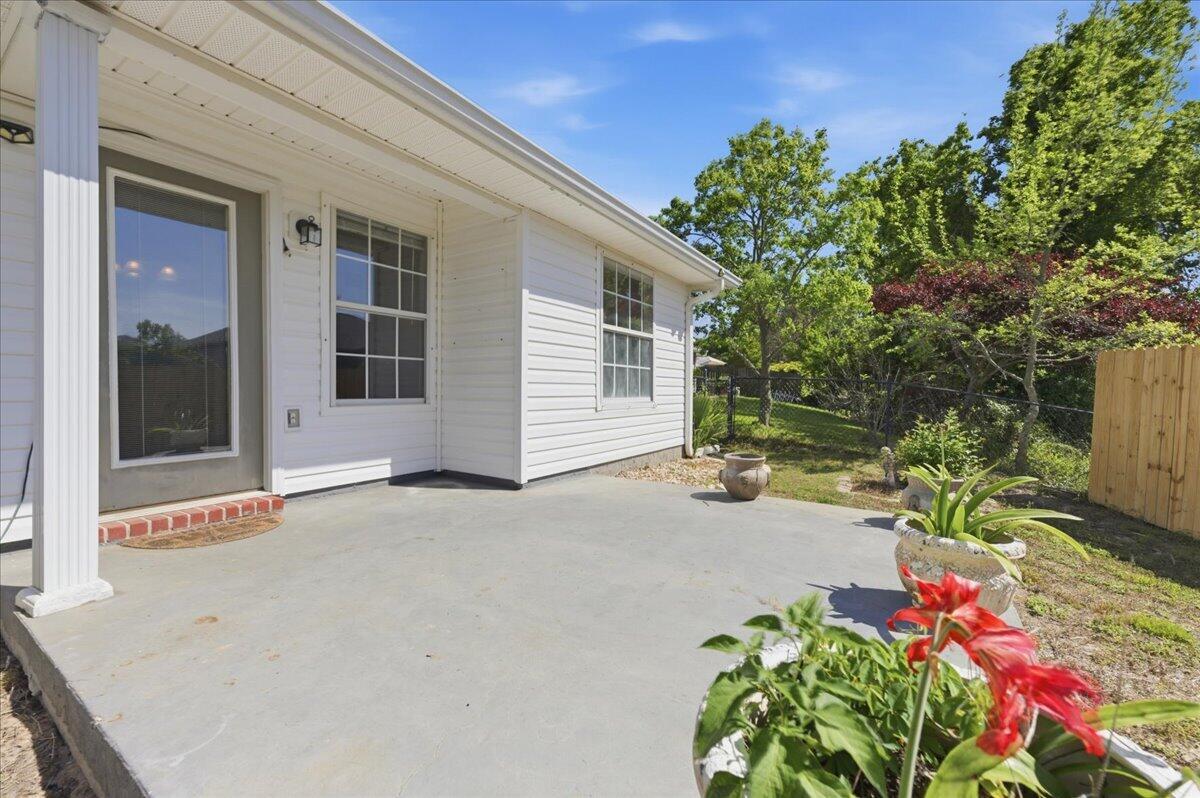 1945 Shadow Lake Drive Gulf Breeze FL 32563