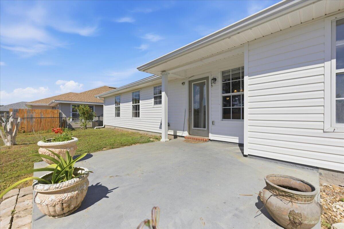 1945 Shadow Lake Drive Gulf Breeze FL 32563