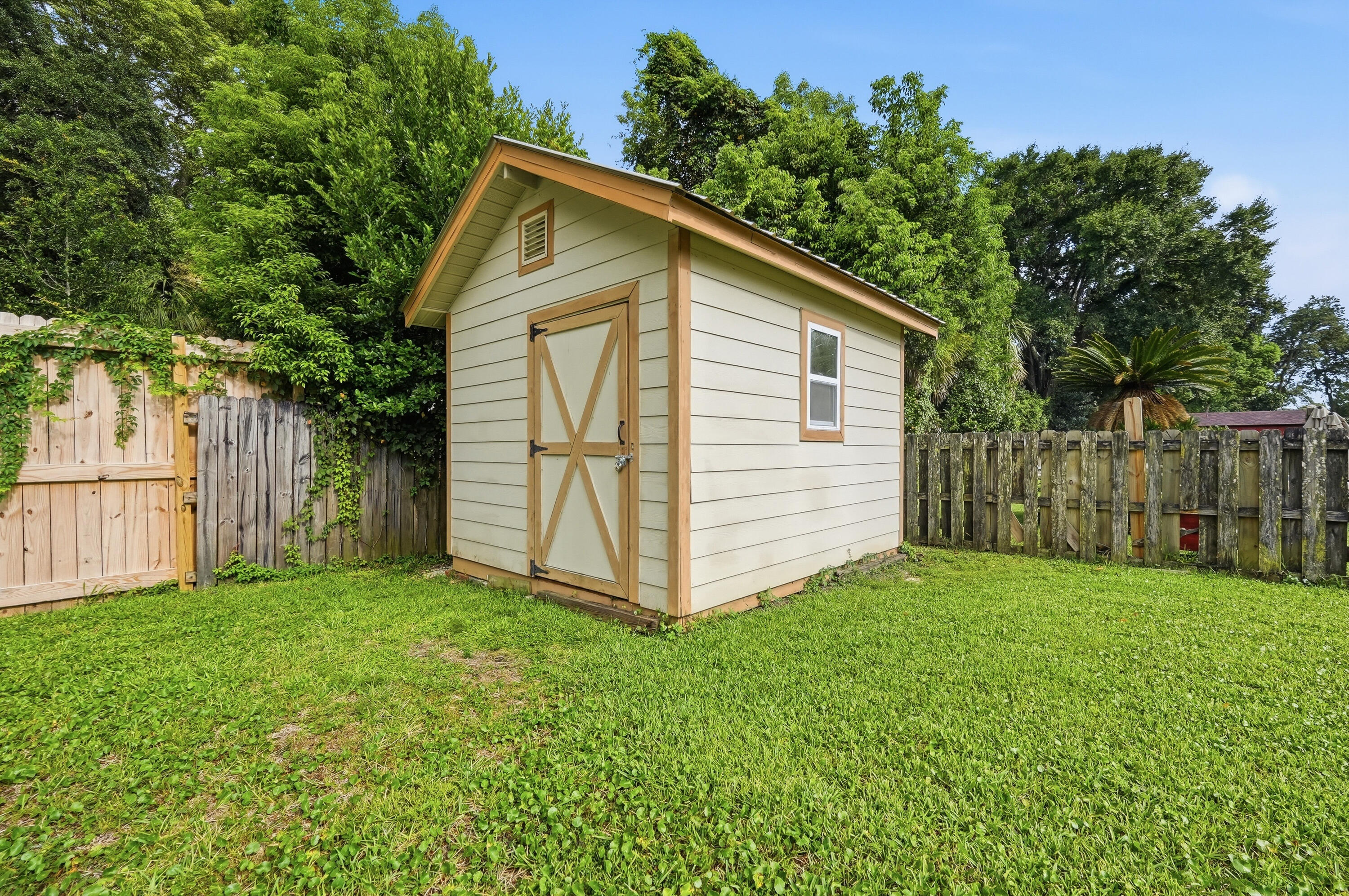 628 NE Powell Drive Fort Walton Beach FL 32547