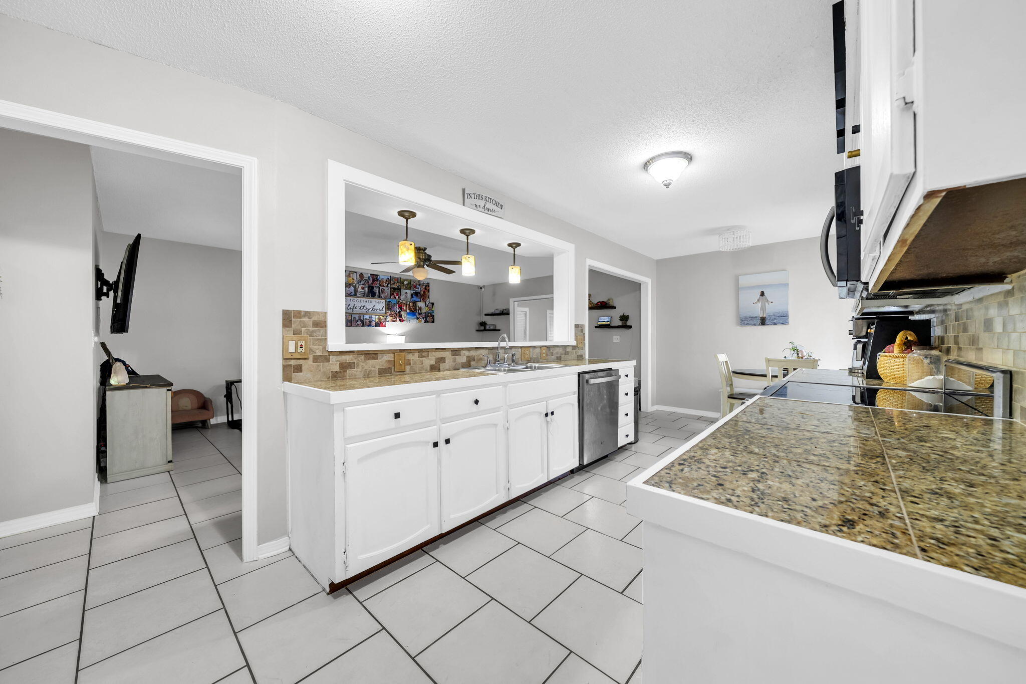 1068 Windmill Drive Fort Walton Beach FL 32547