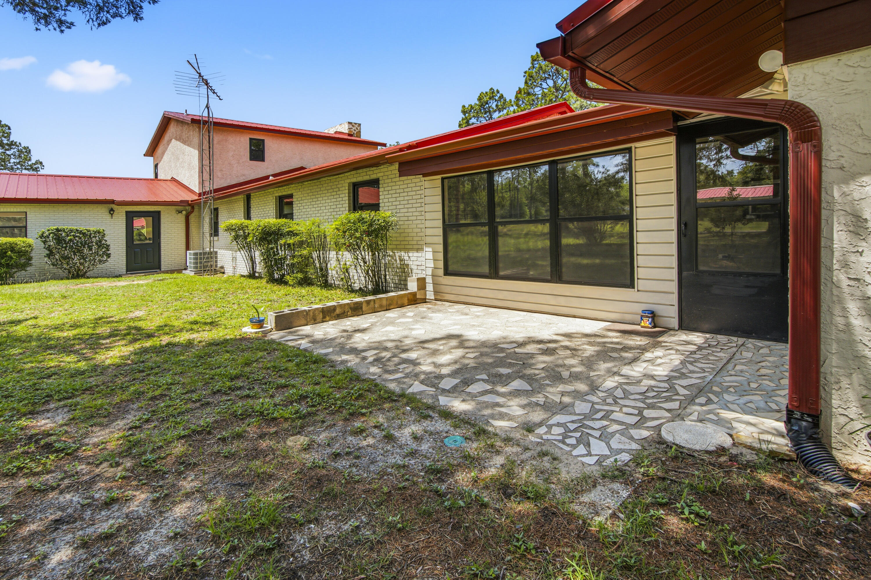 4594 State Highway 83 Highway Defuniak Springs FL 32433