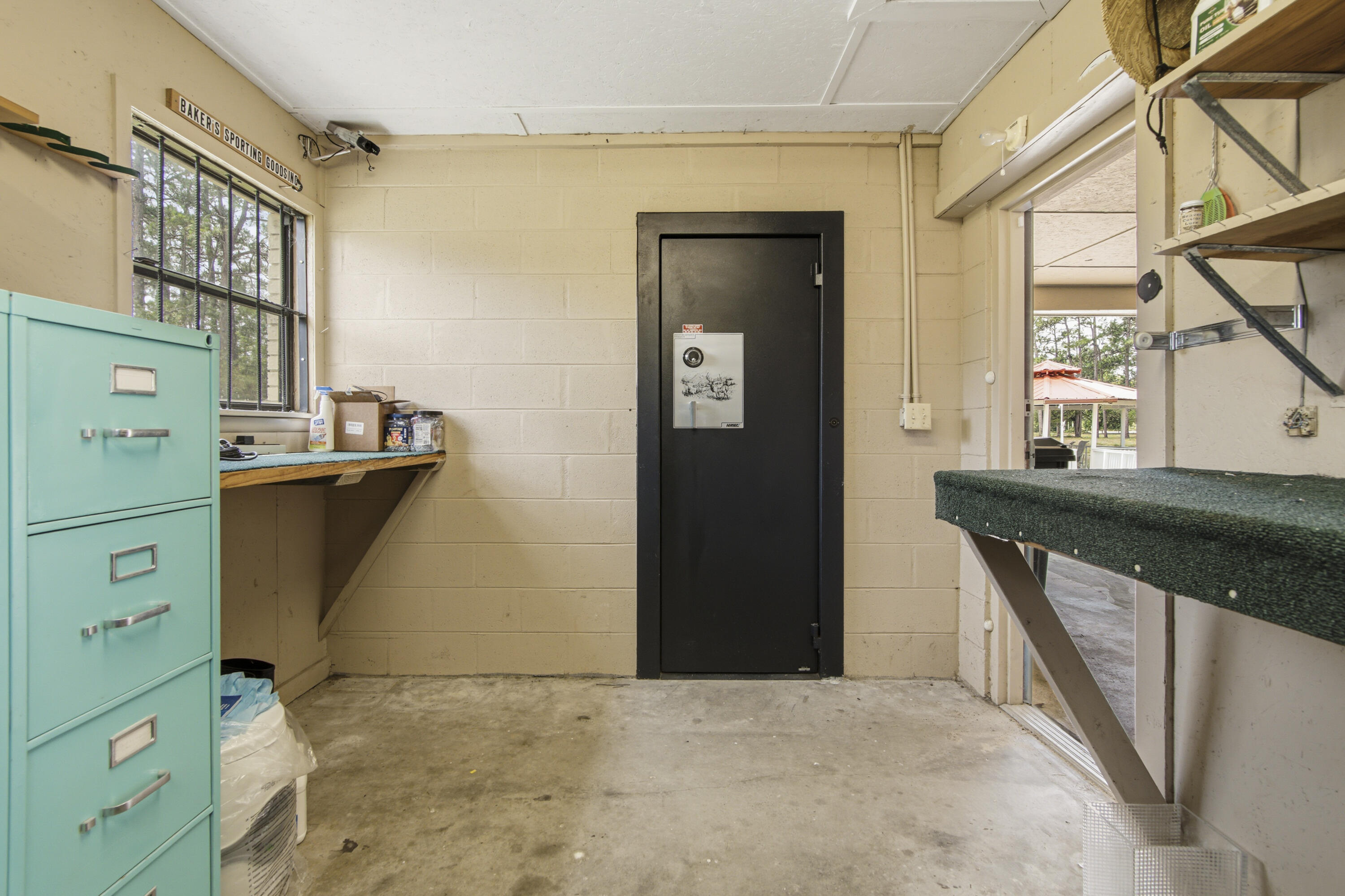 4594 State Highway 83 Highway Defuniak Springs FL 32433