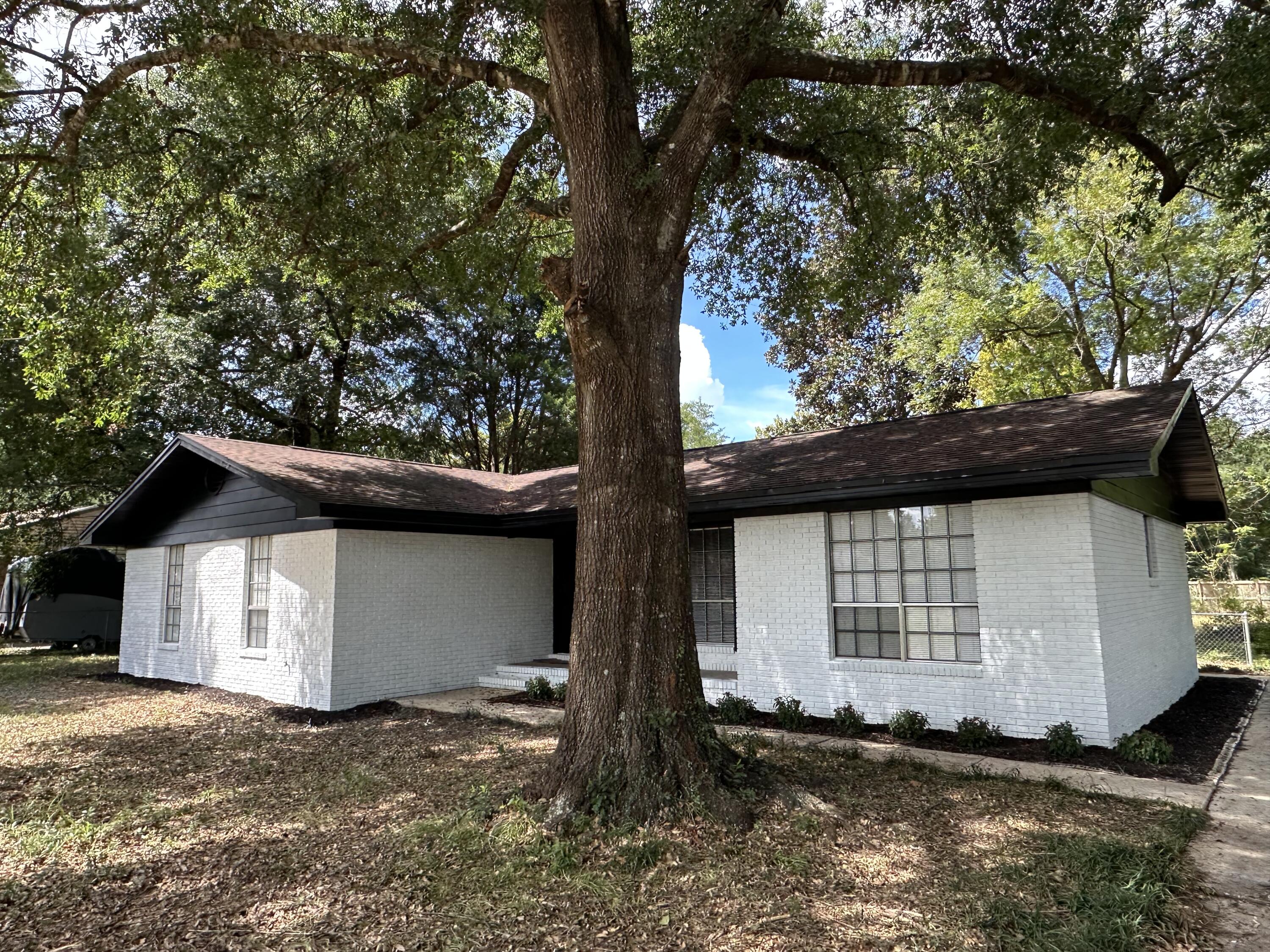 3025 Stillwell Boulevard Crestview FL 32539