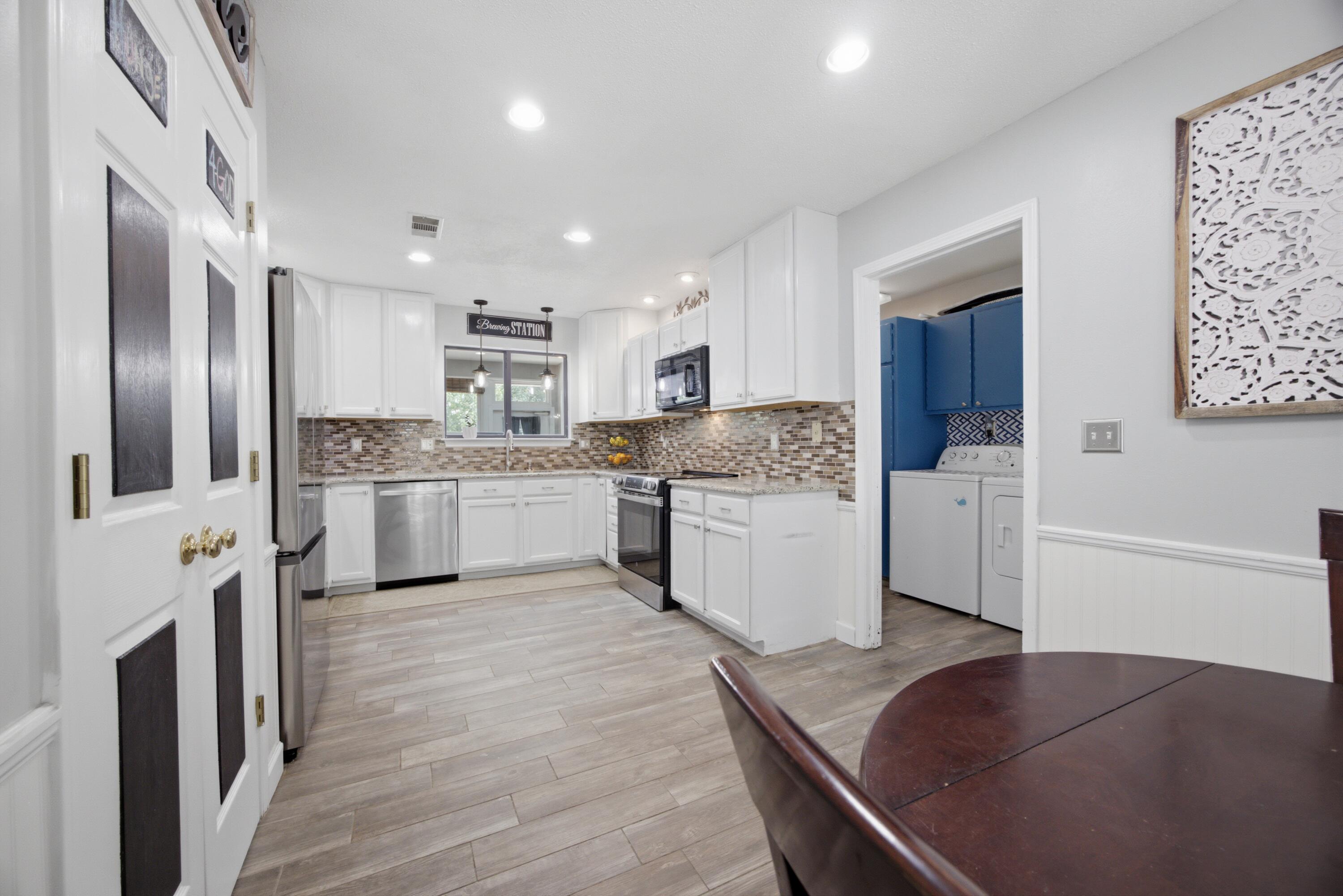 406 Greenwood Way Niceville FL 32578