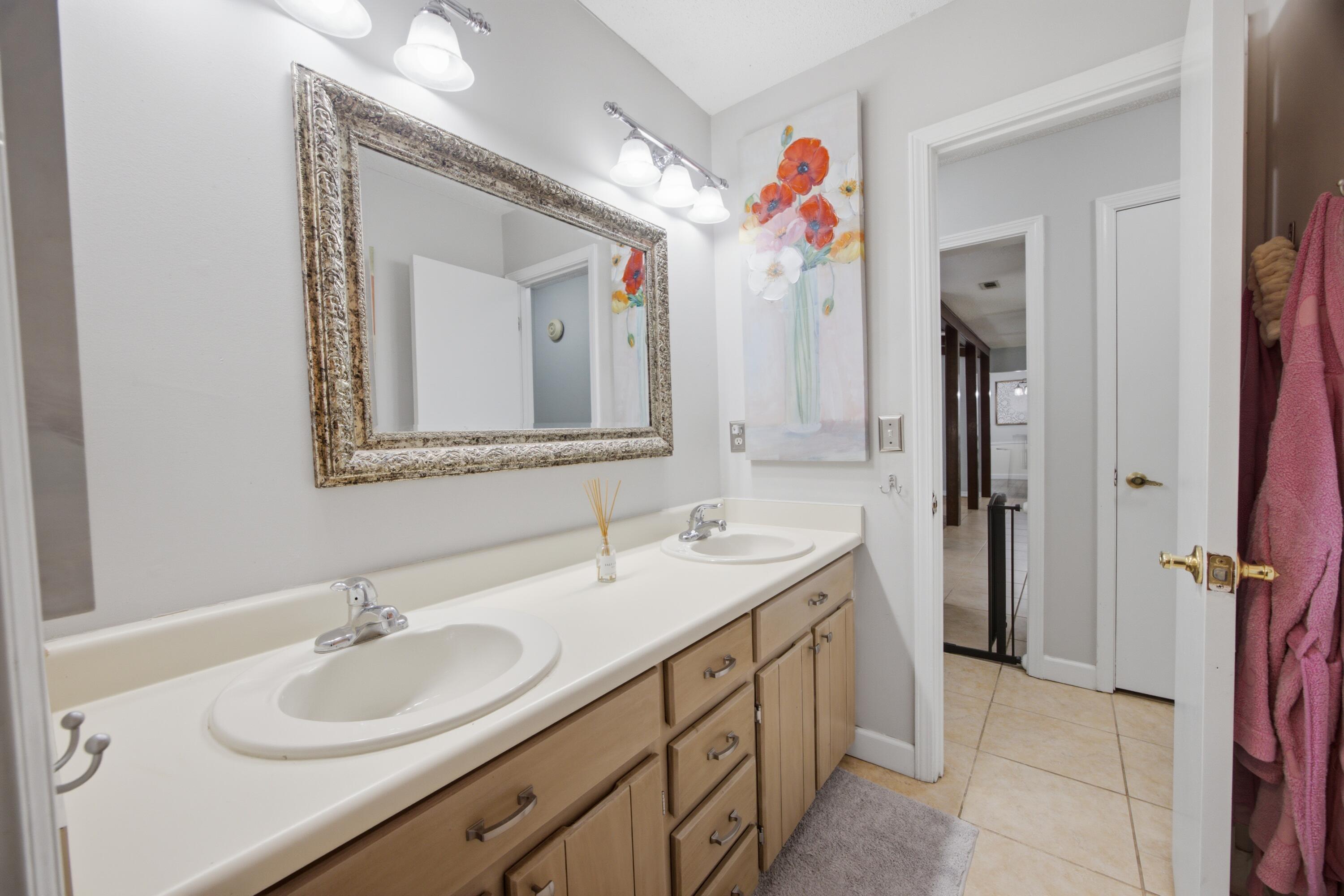 406 Greenwood Way Niceville FL 32578