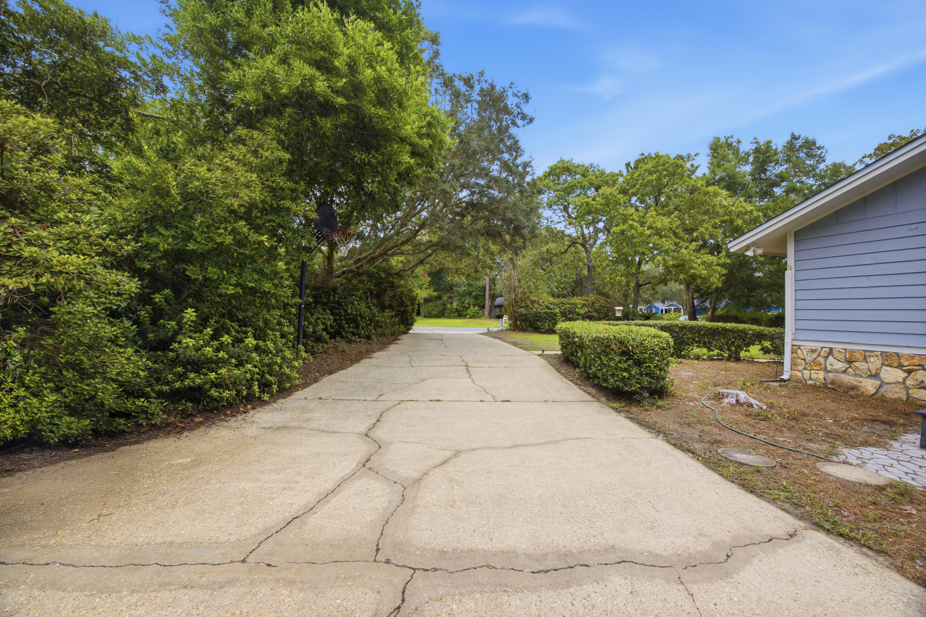 406 Greenwood Way Niceville FL 32578