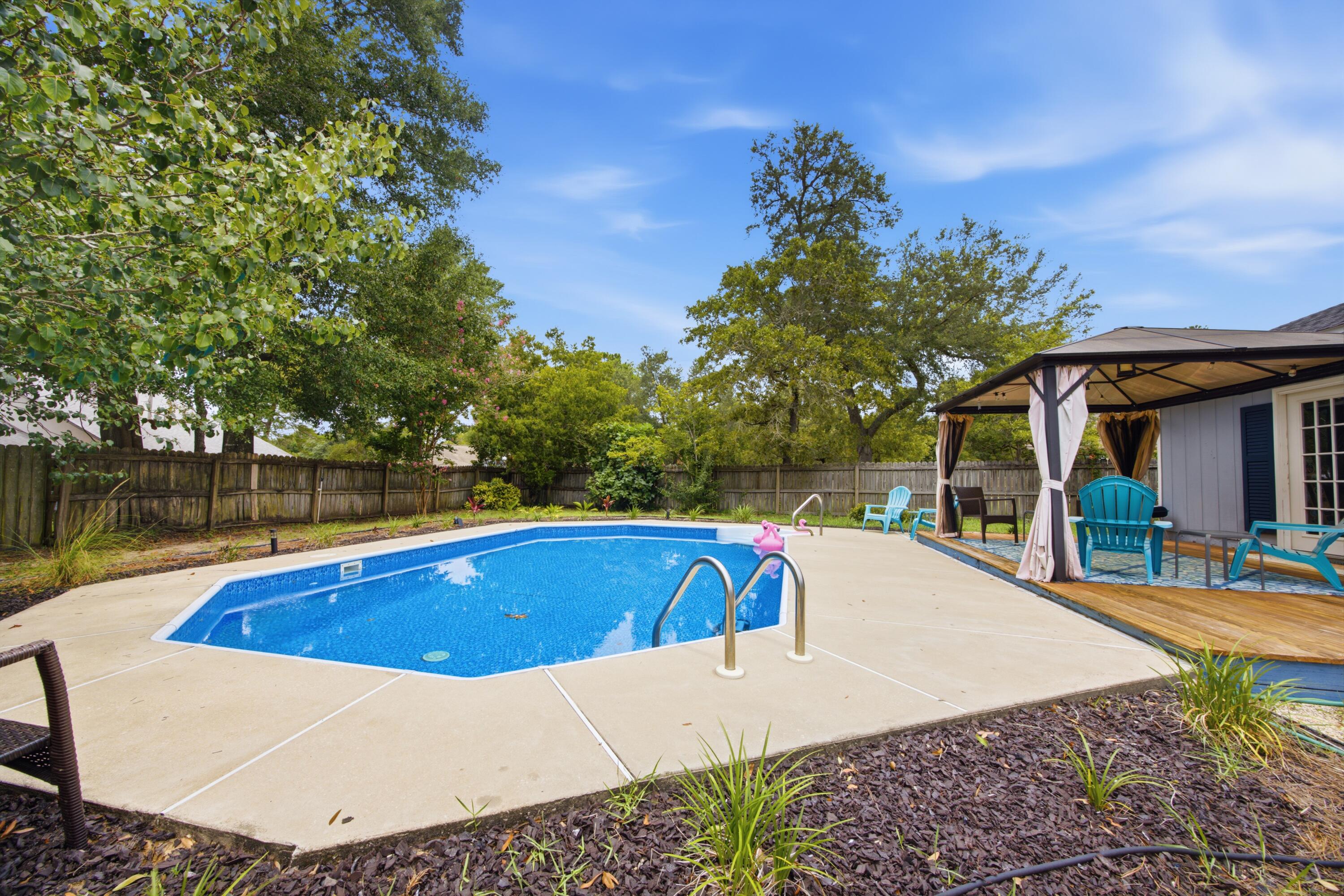 406 Greenwood Way Niceville FL 32578