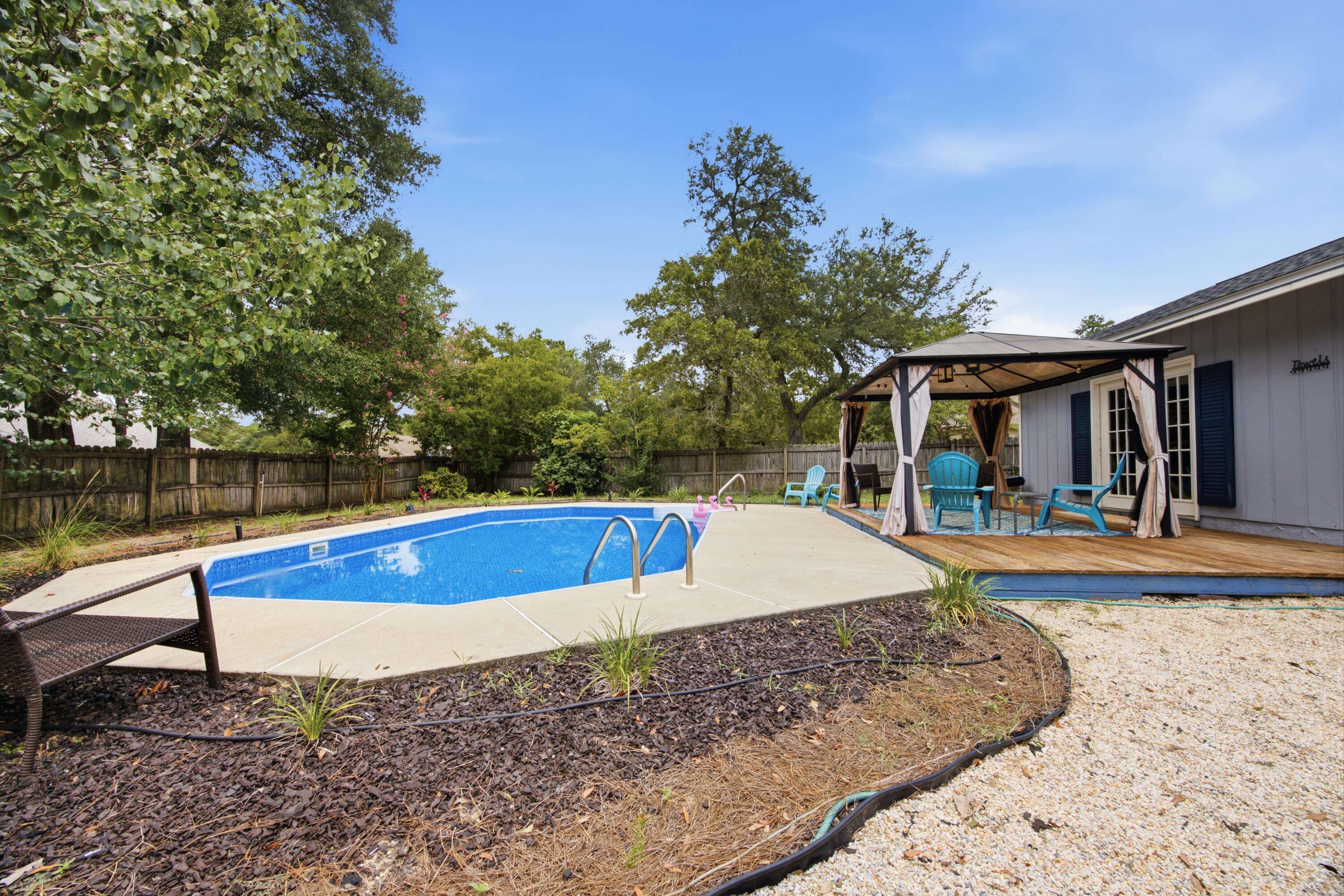 406 Greenwood Way Niceville FL 32578