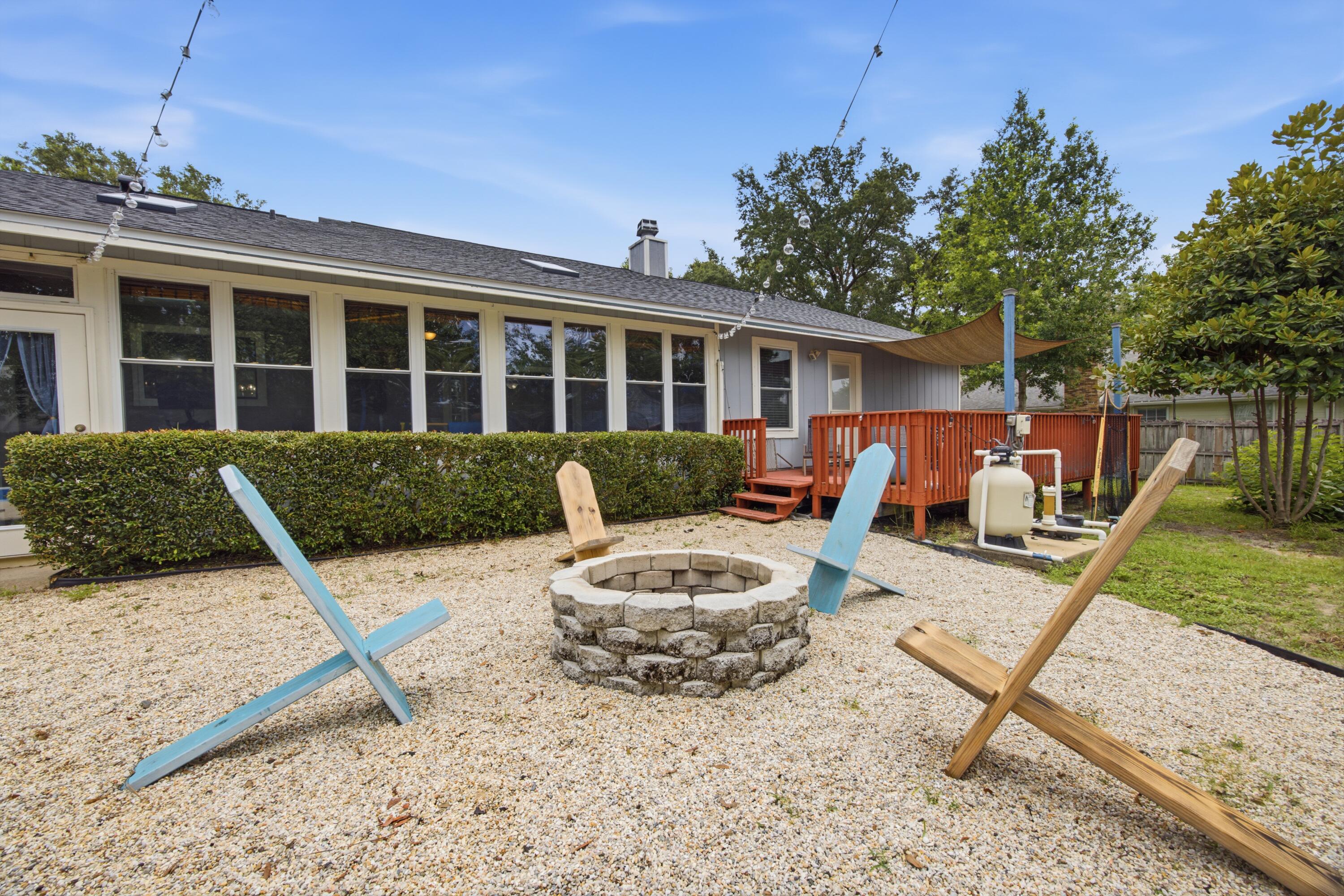 406 Greenwood Way Niceville FL 32578
