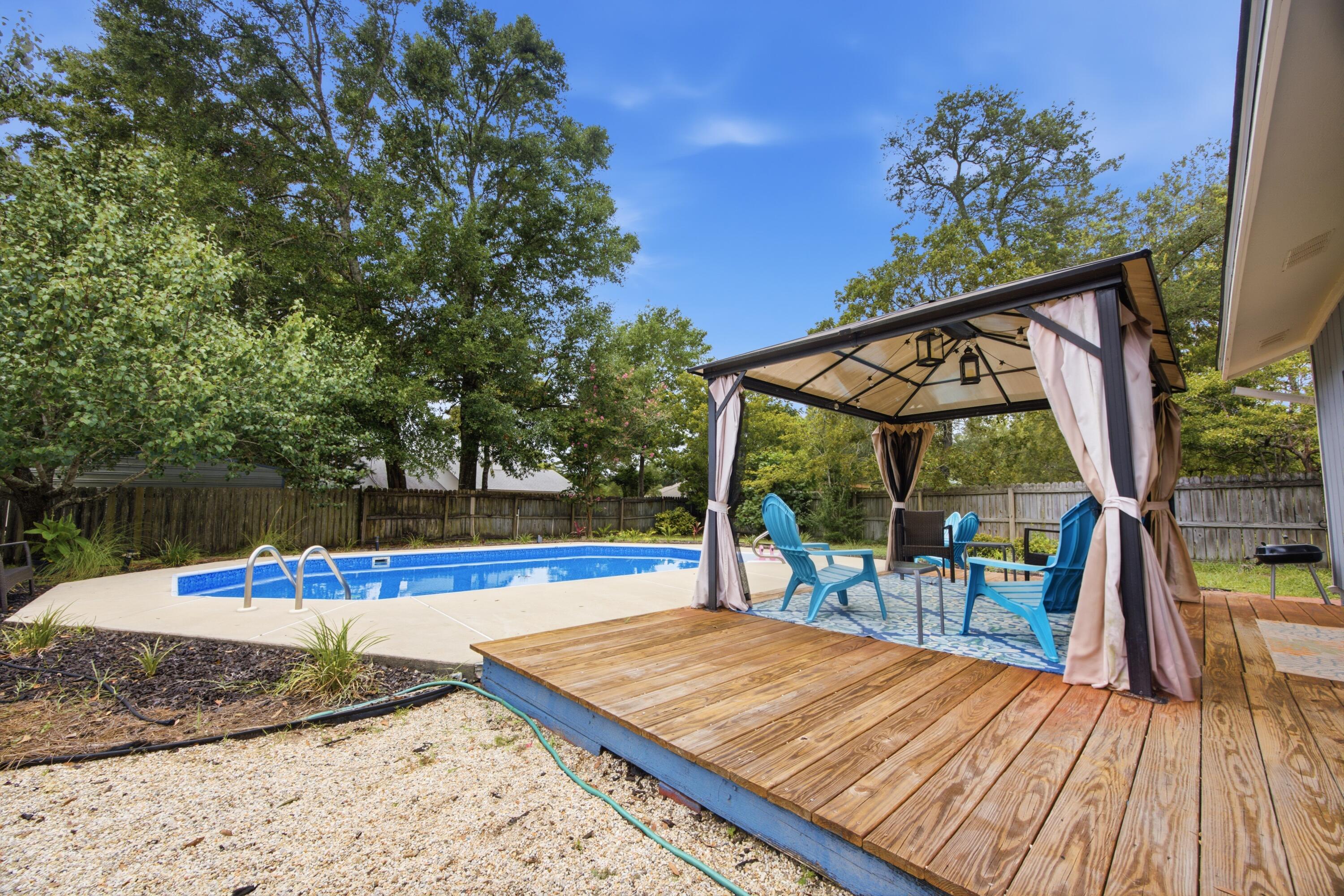406 Greenwood Way Niceville FL 32578