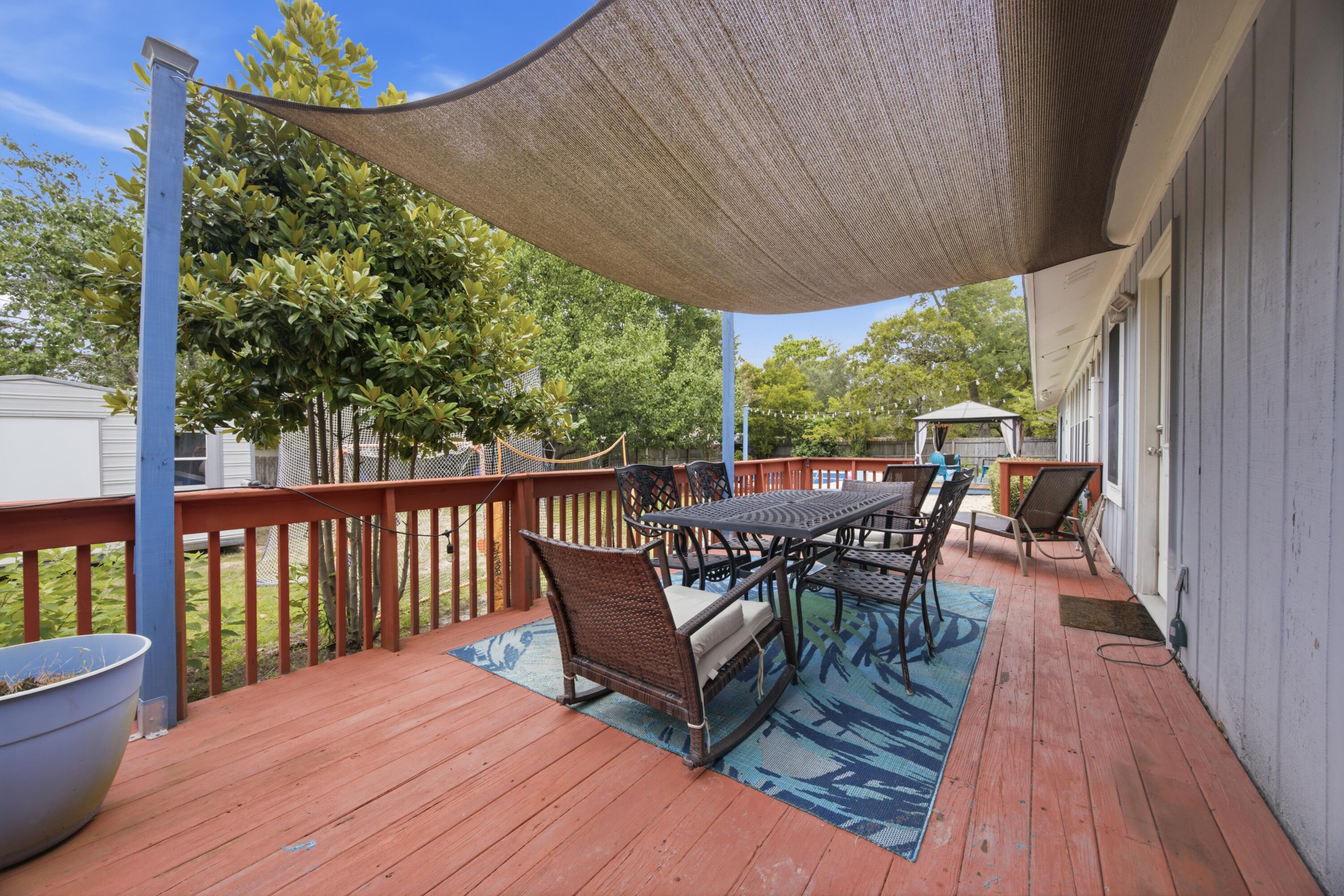 406 Greenwood Way Niceville FL 32578
