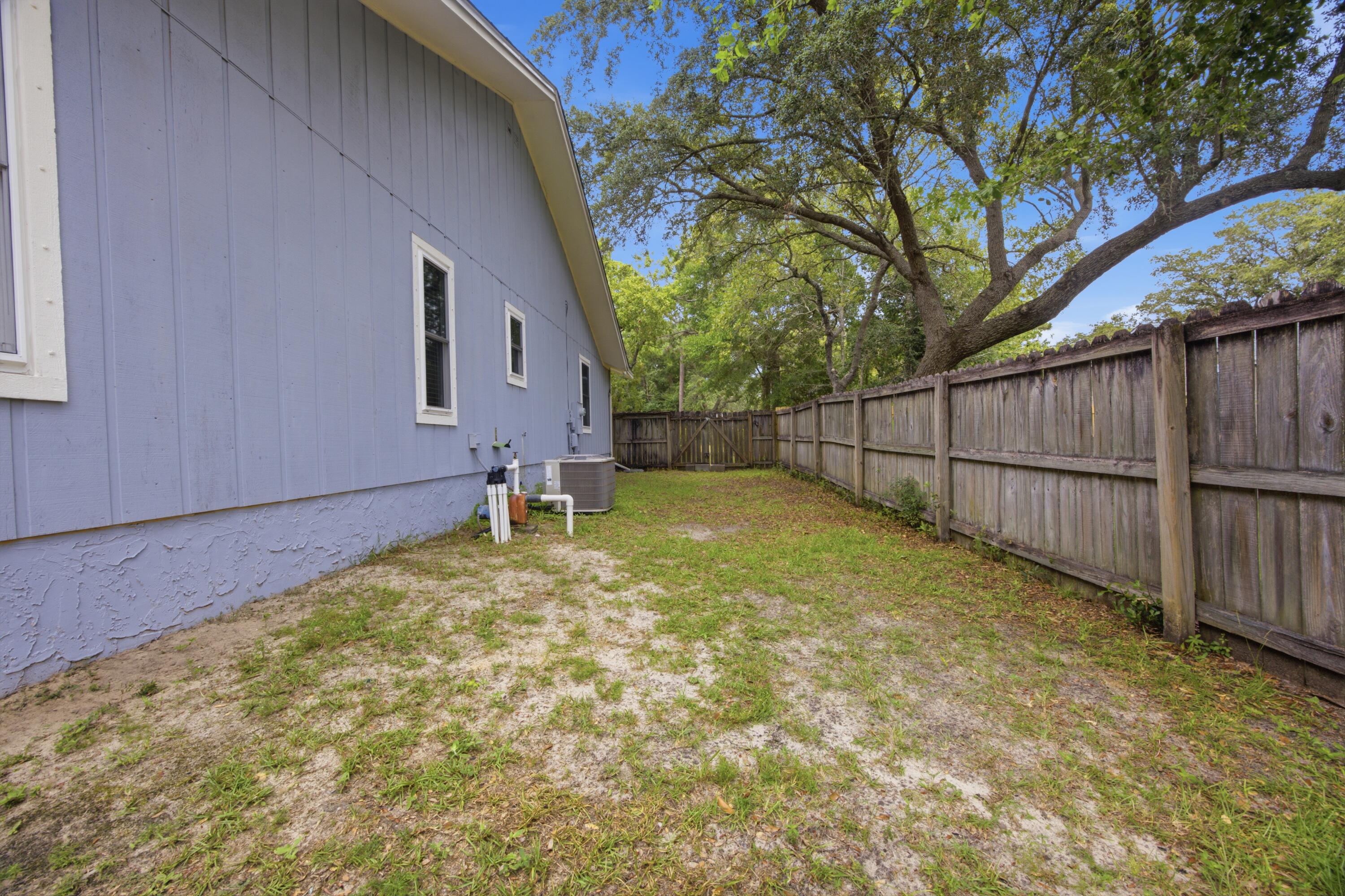 406 Greenwood Way Niceville FL 32578