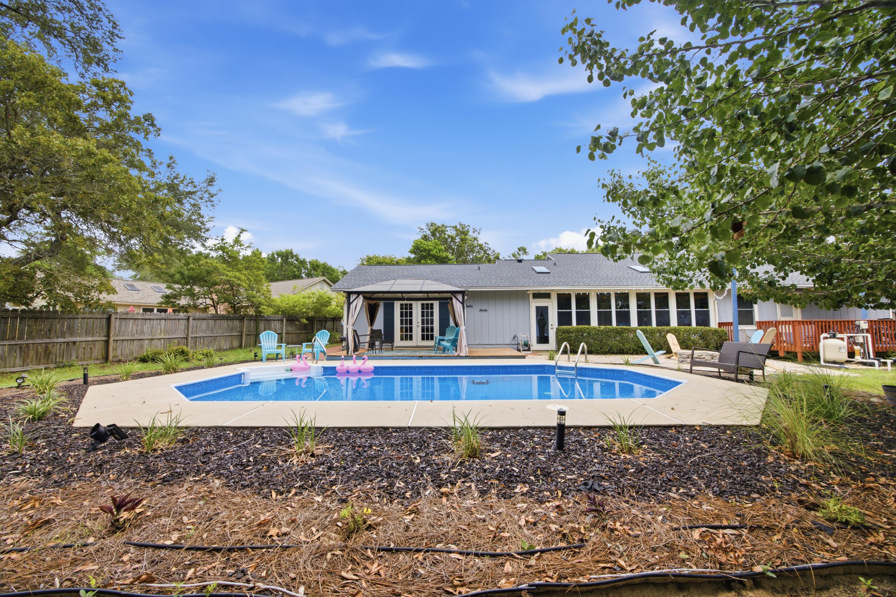 406 Greenwood Way Niceville FL 32578