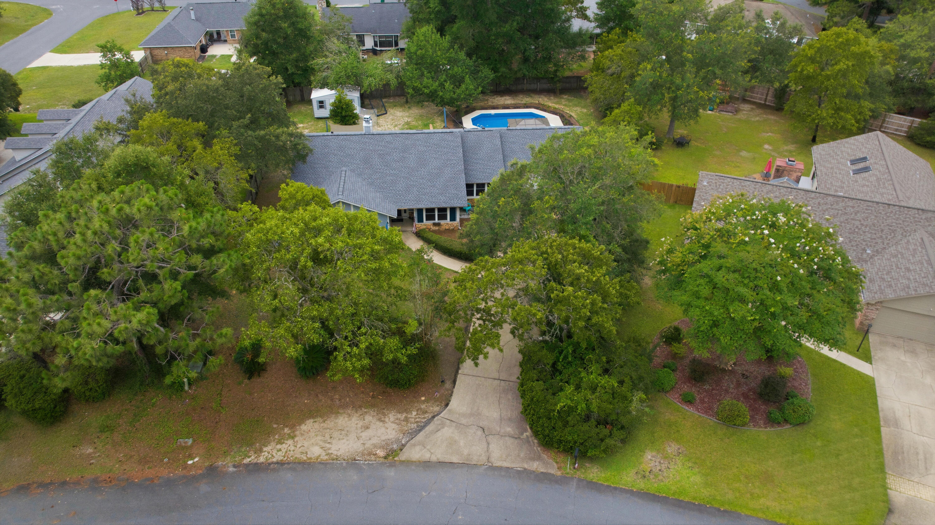 406 Greenwood Way Niceville FL 32578