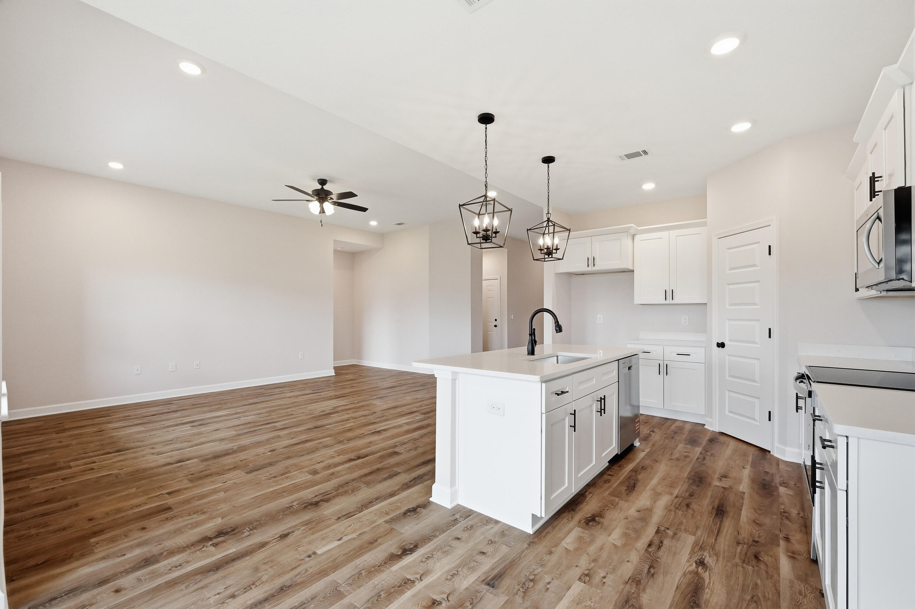2806 Blackbird Court Crestview FL 32539