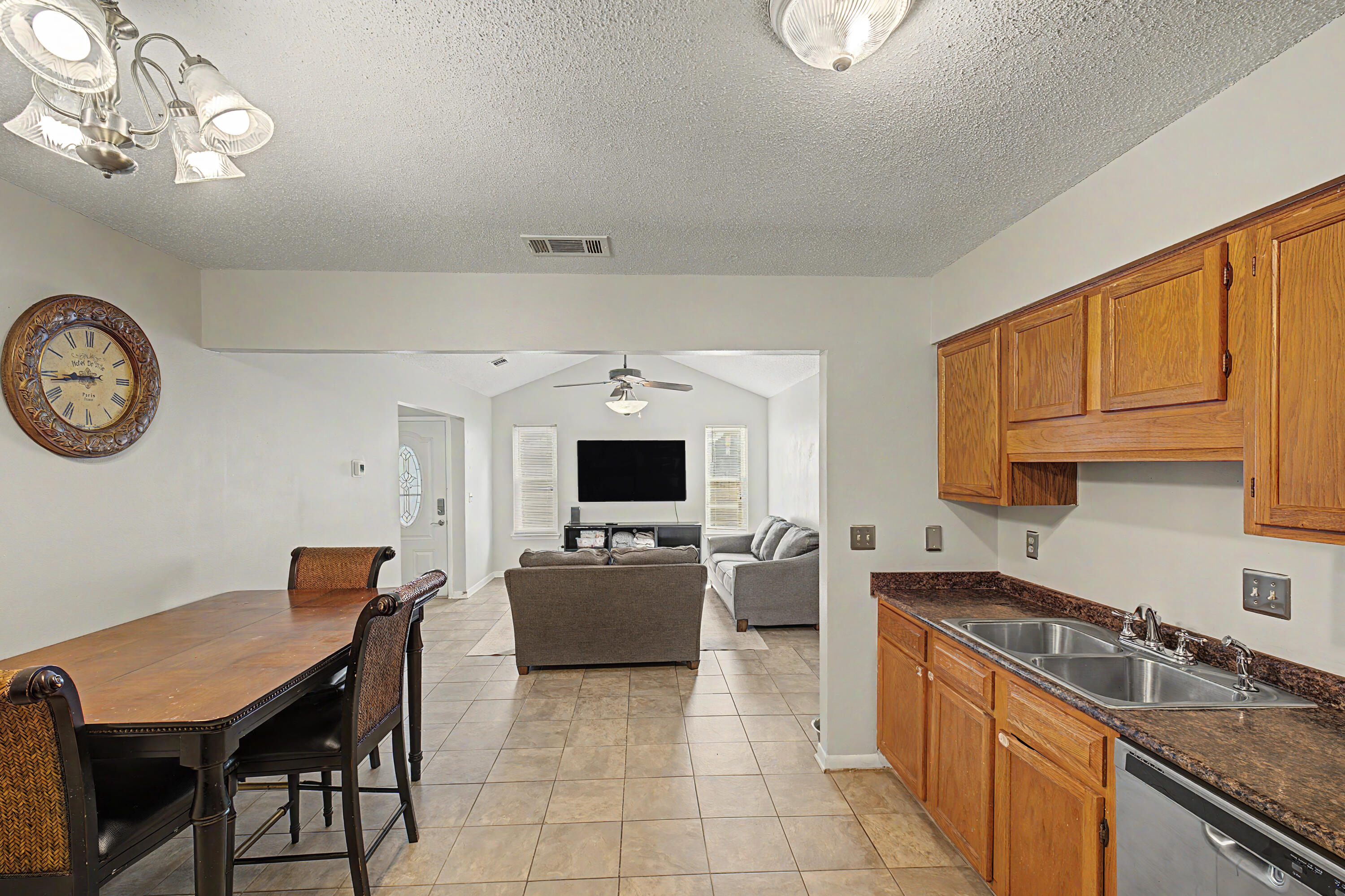 79 Kelly Way Valparaiso FL 32580