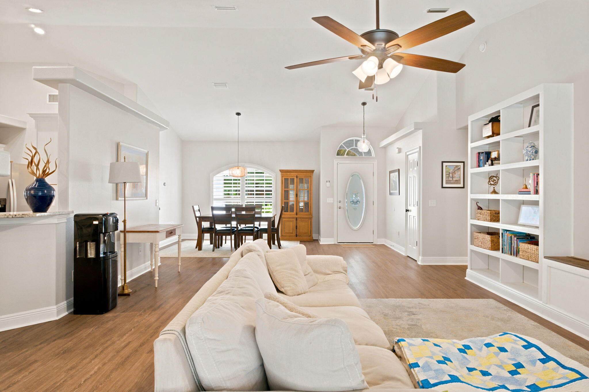 3144 Calle De Cortez Navarre FL 32566