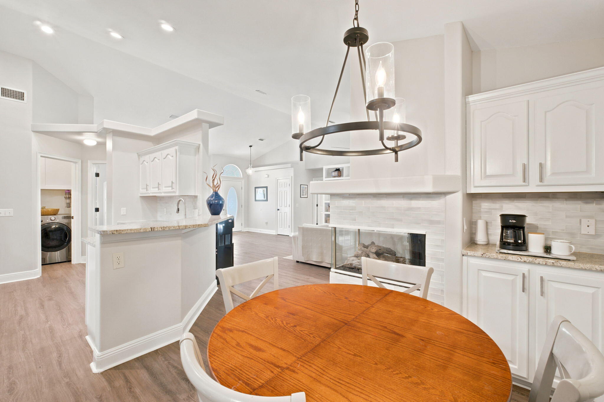 3144 Calle De Cortez Navarre FL 32566