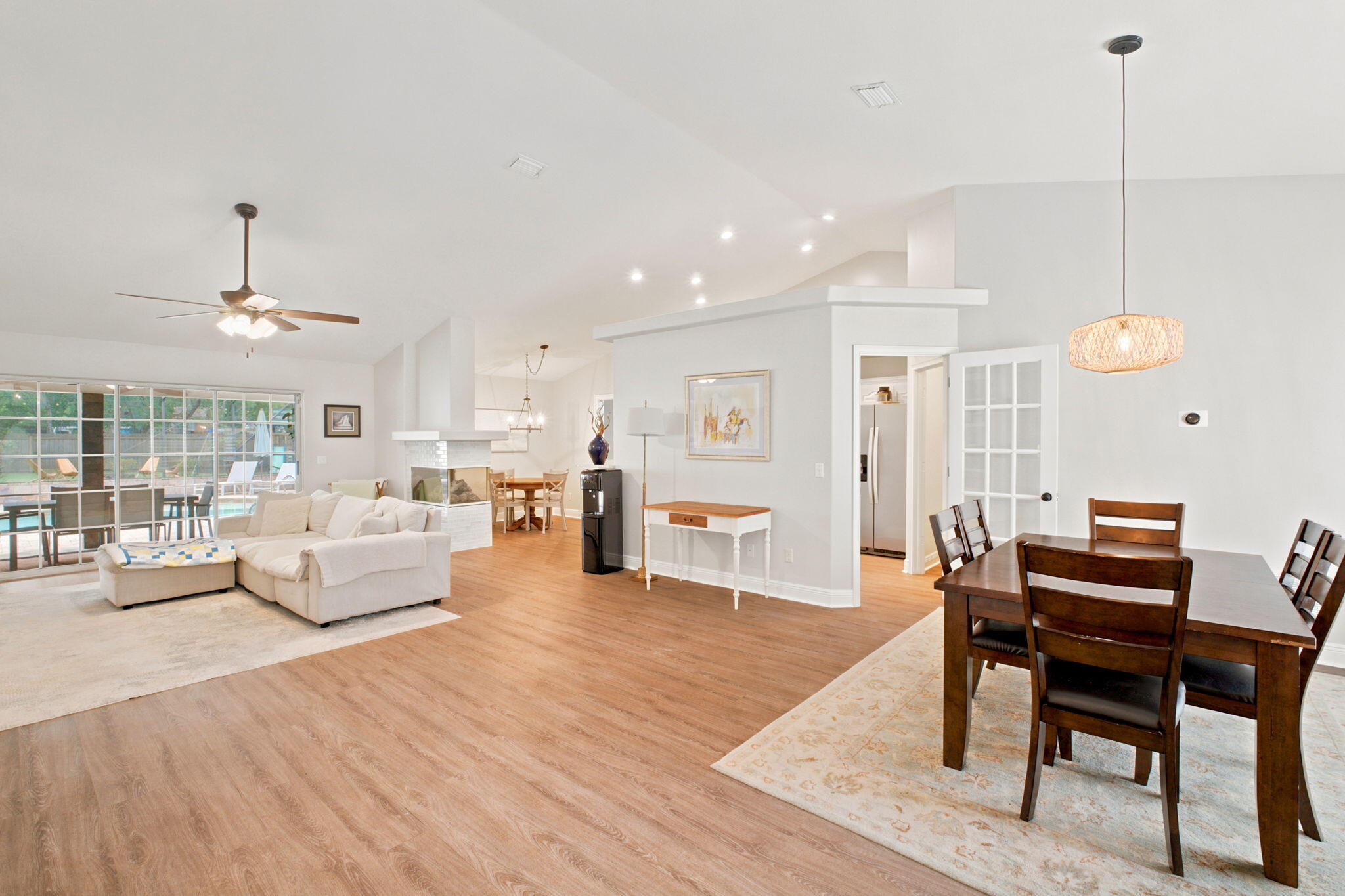 3144 Calle De Cortez Navarre FL 32566