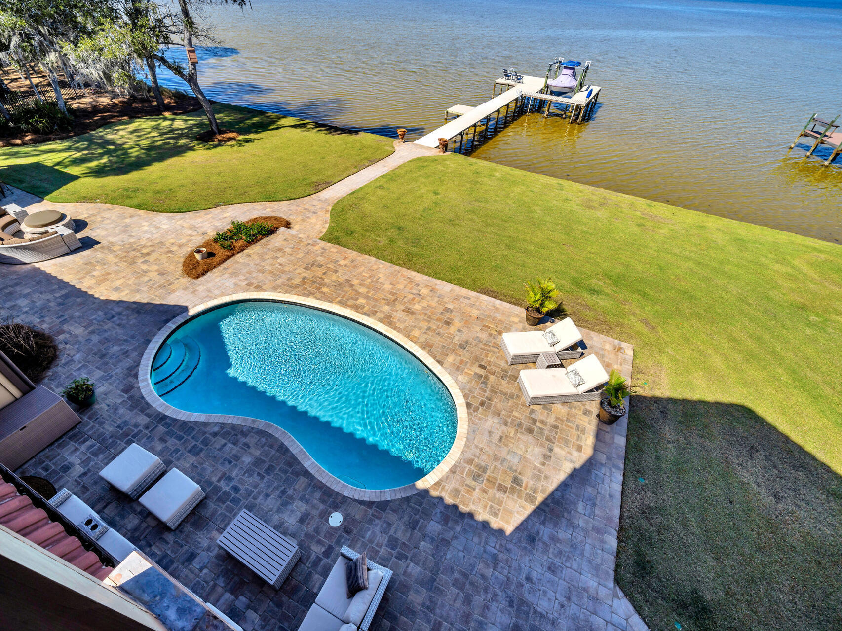 576 Shelter Cove Drive Santa Rosa Beach FL 32459