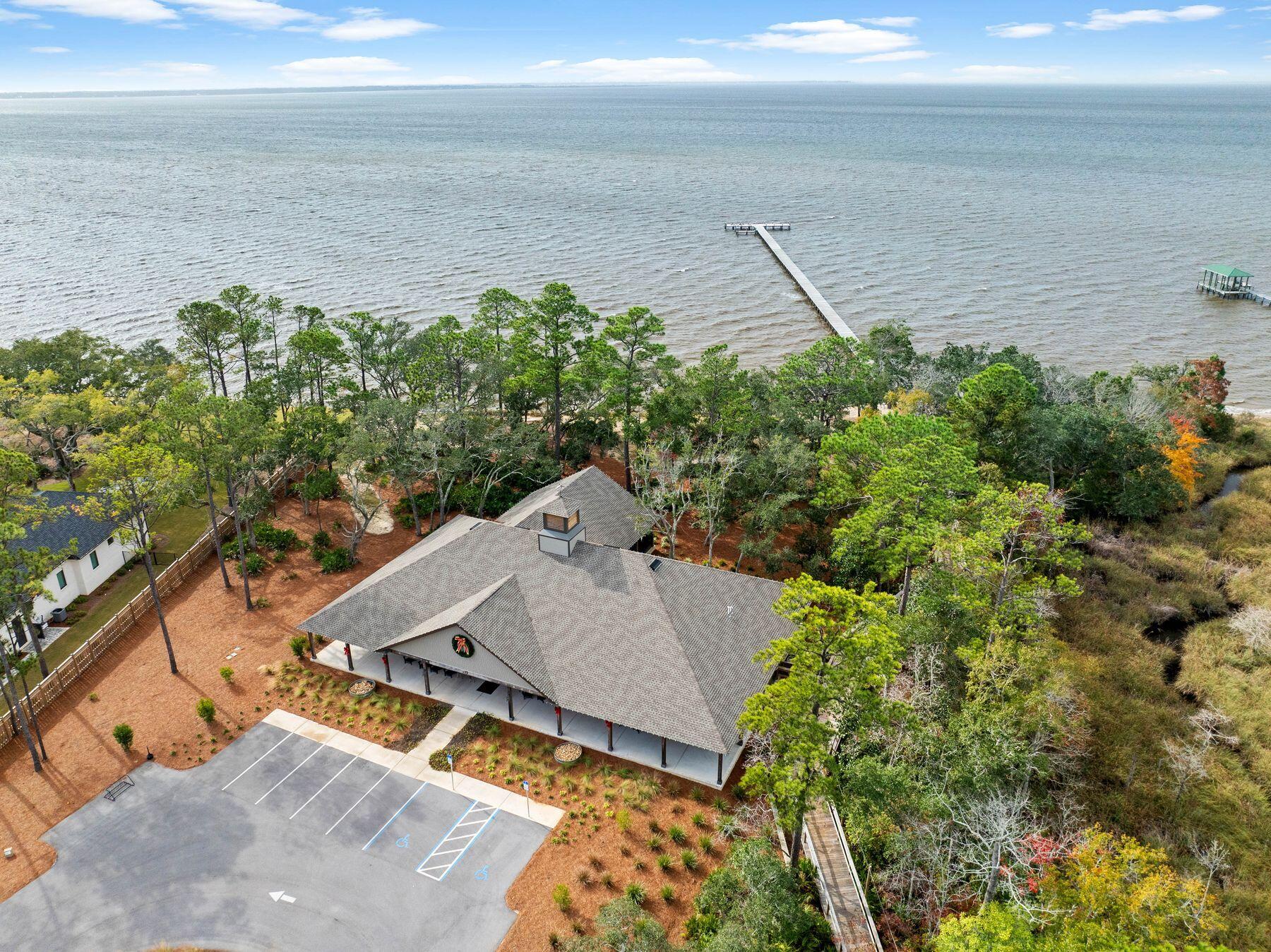48 Sarona Street Freeport FL 32439