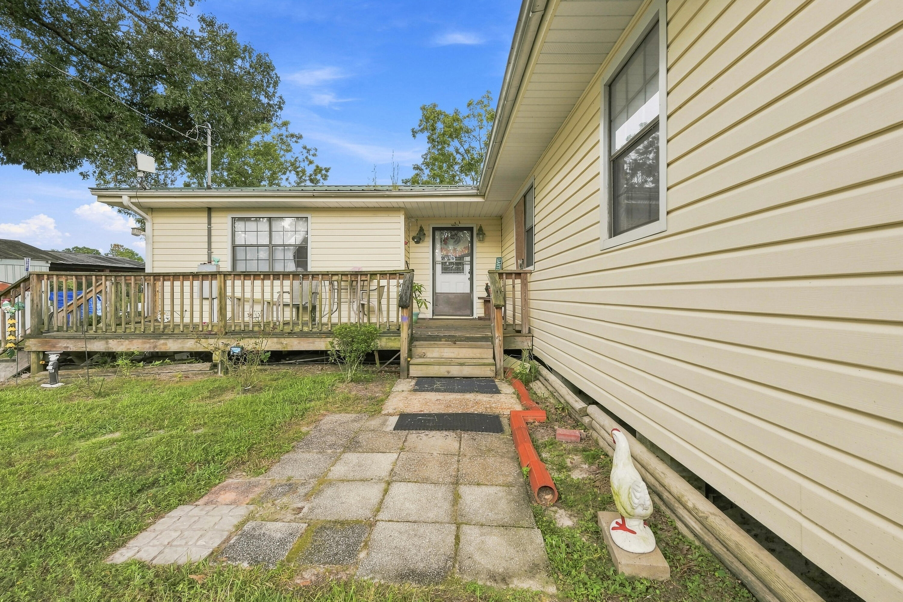 144 Icie Pine Rd Road Westville FL 32464