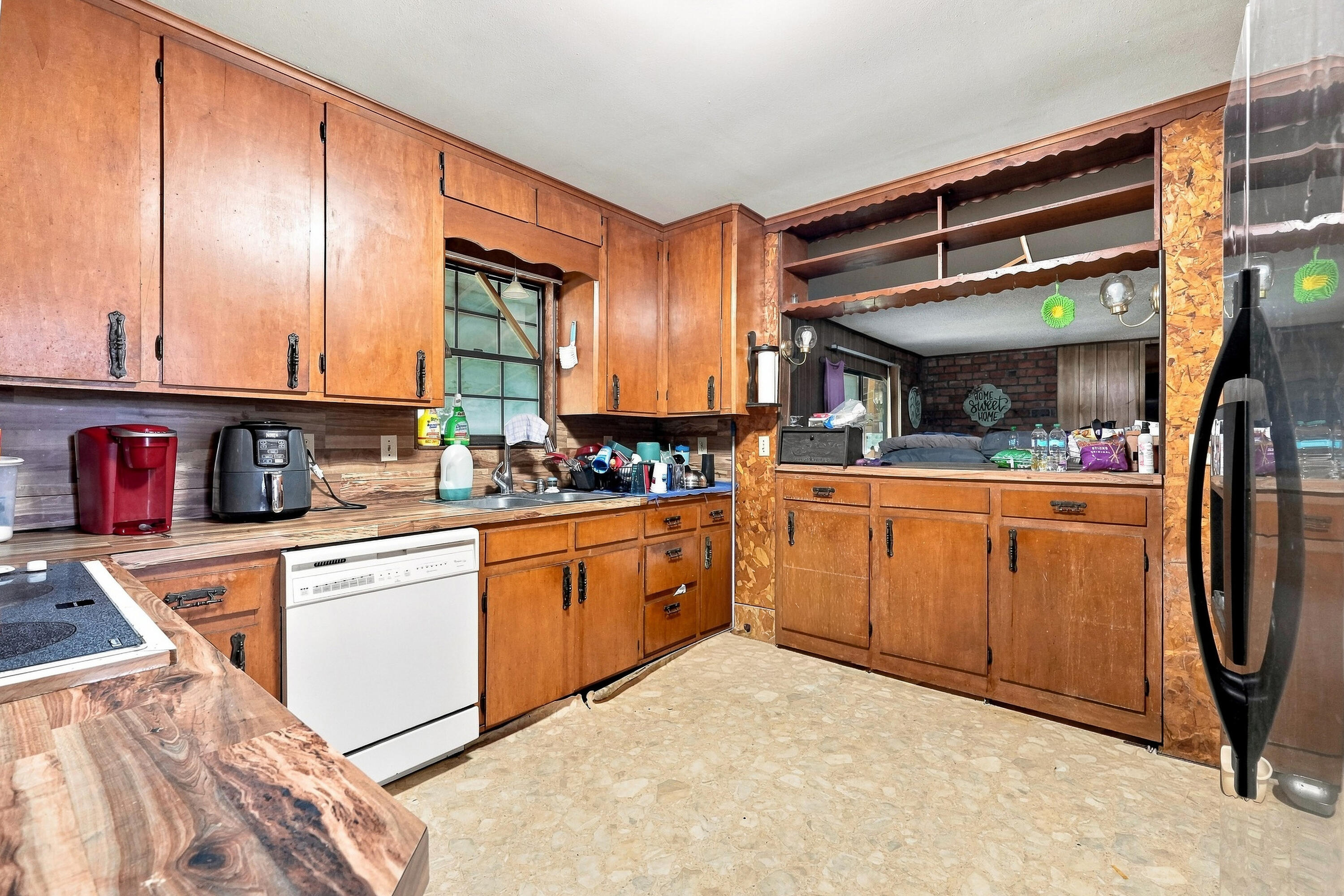 144 Icie Pine Rd Road Westville FL 32464