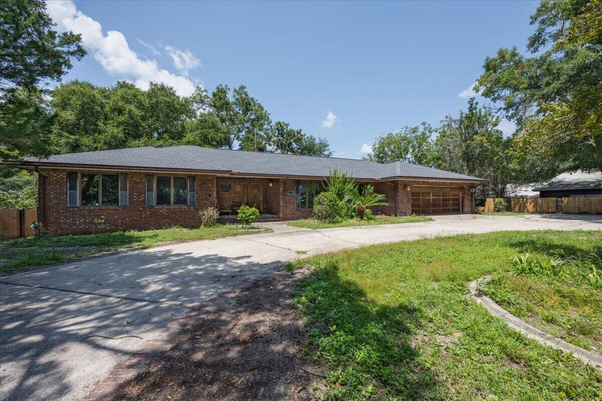 212 White Street Niceville FL 32578