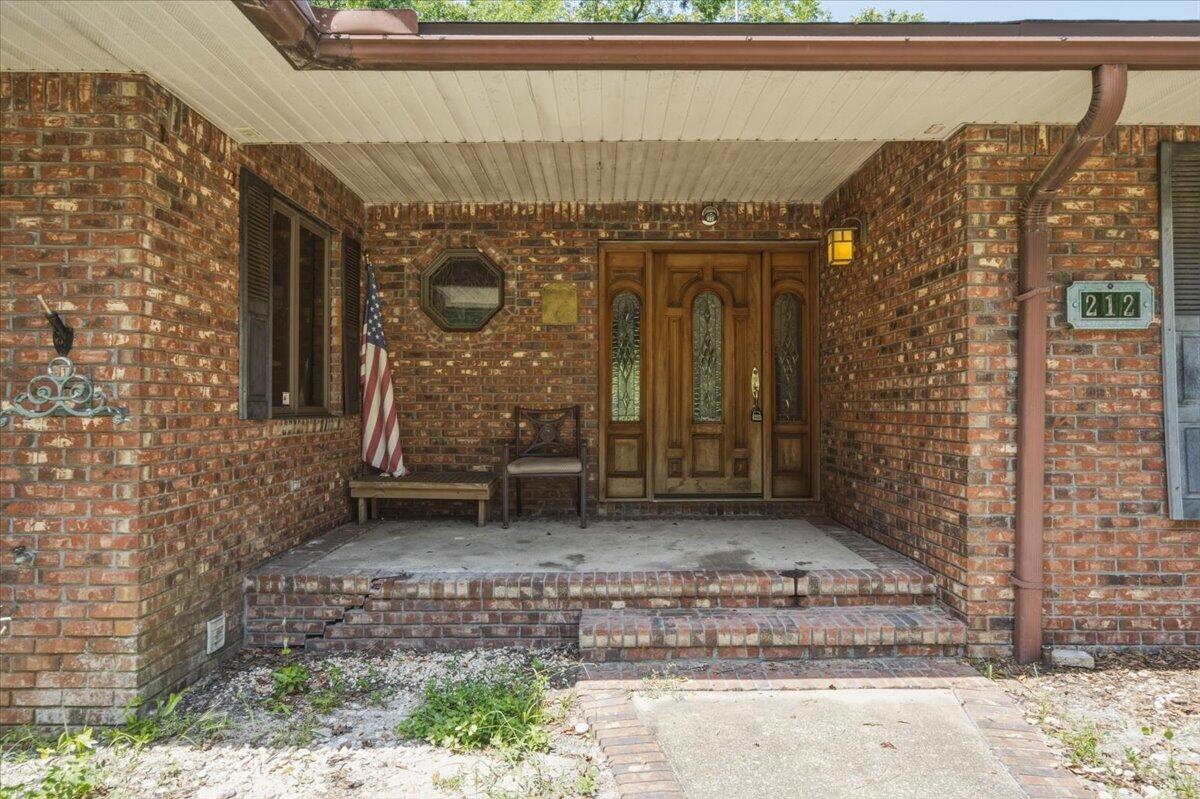 212 White Street Niceville FL 32578