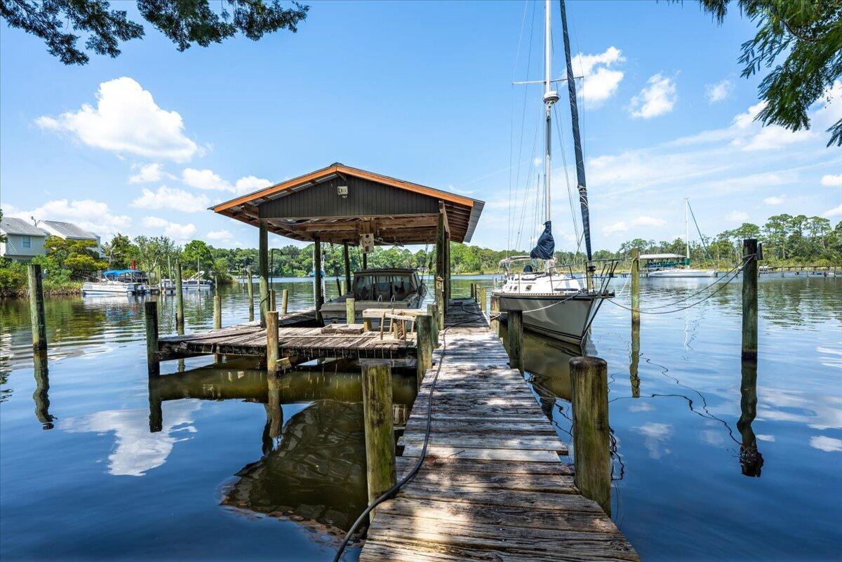 212 White Street Niceville FL 32578