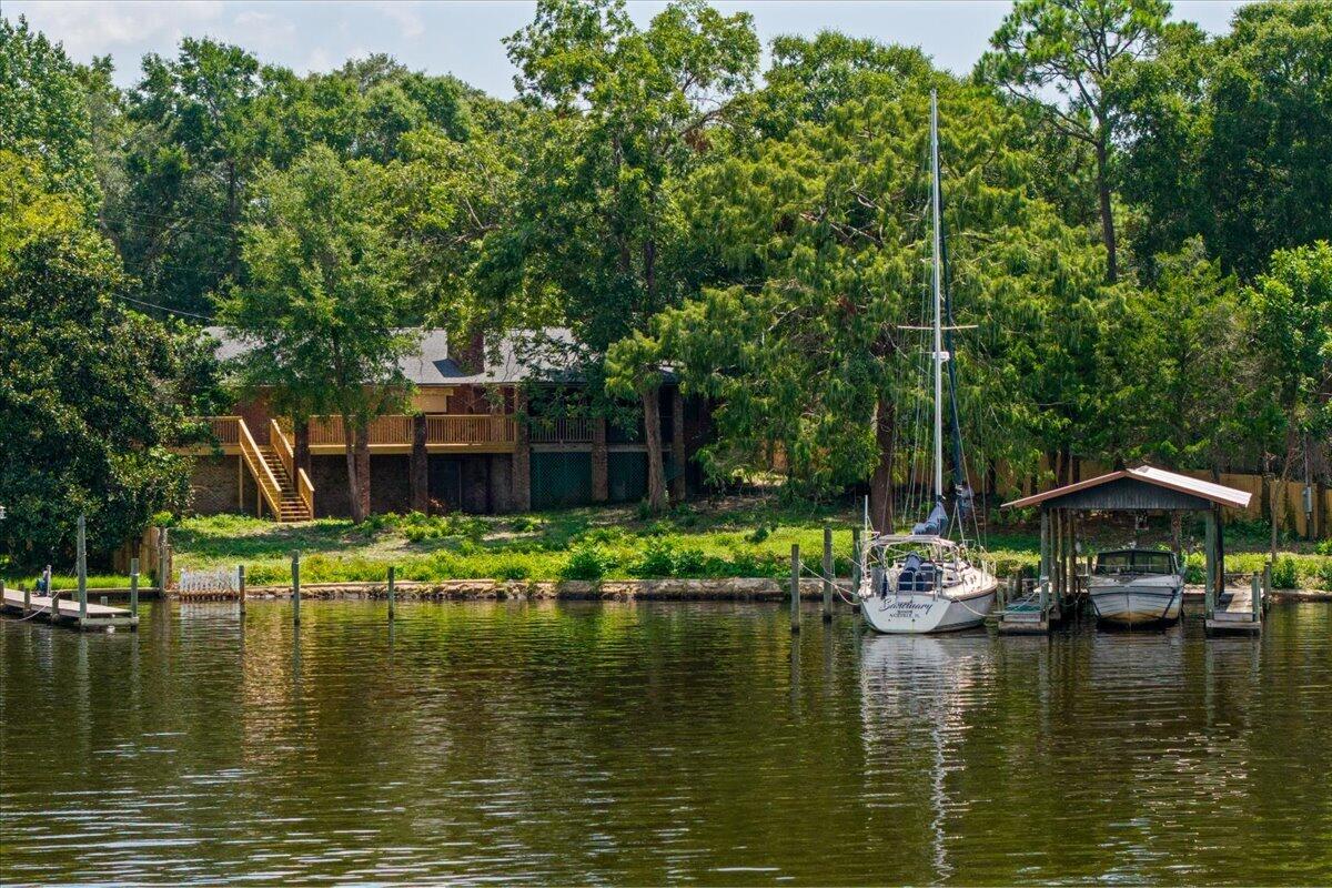 212 White Street Niceville FL 32578