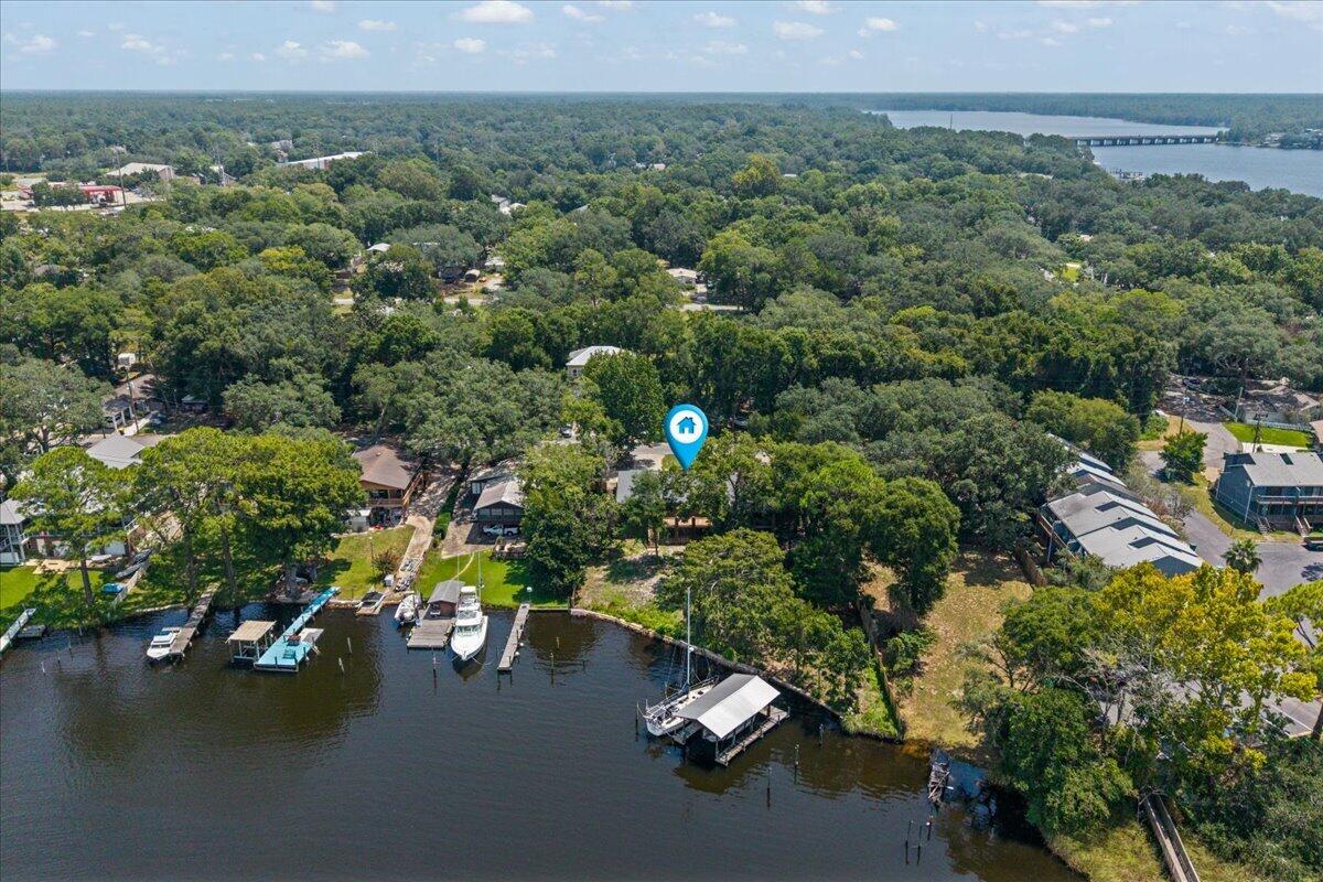 212 White Street Niceville FL 32578
