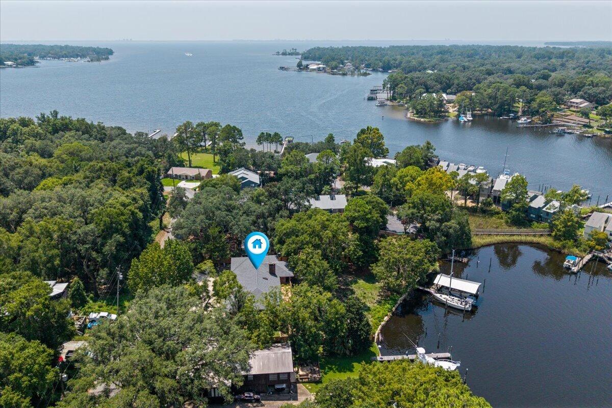 212 White Street Niceville FL 32578