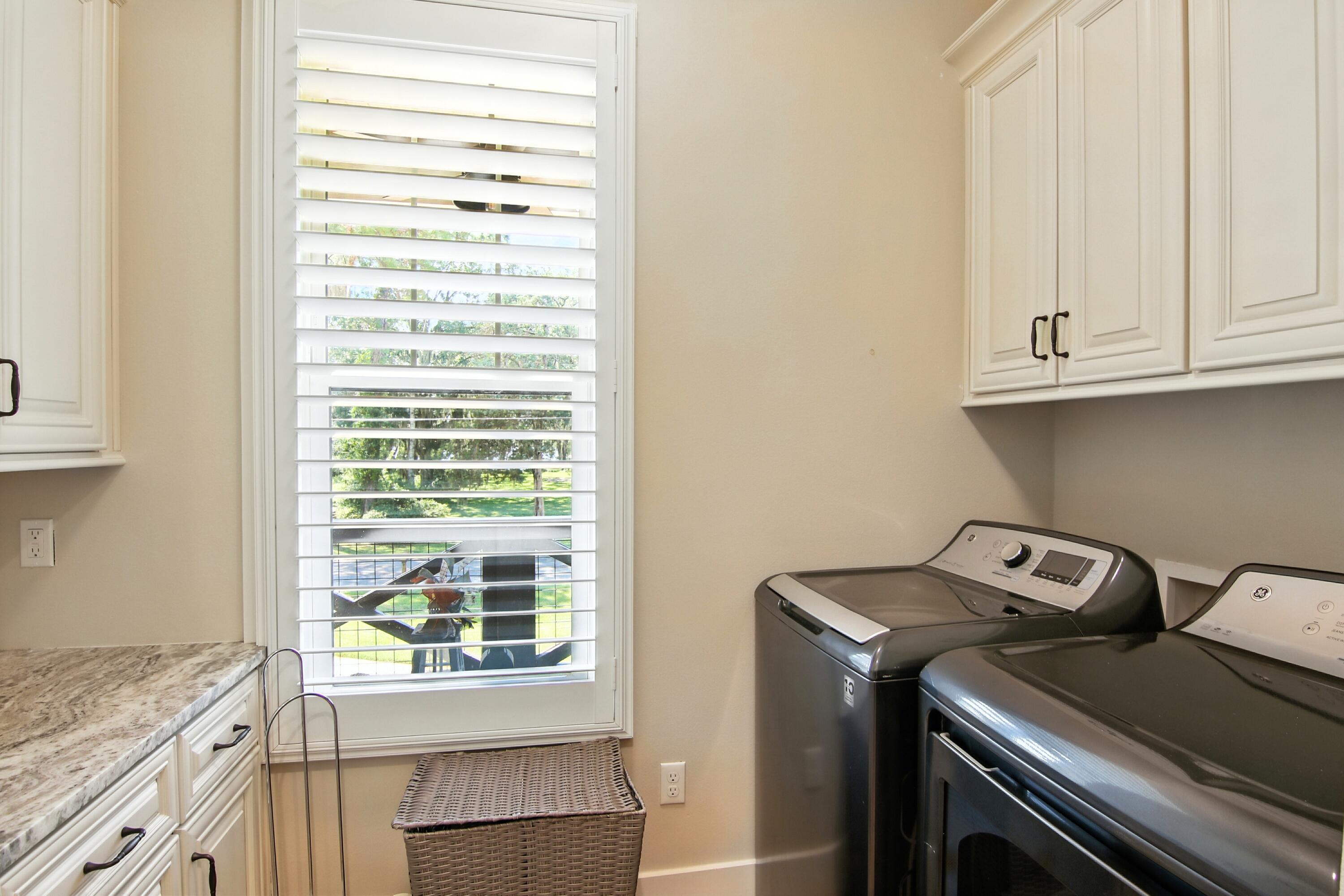 400 Pitts Bayshore Drive Freeport FL 32439
