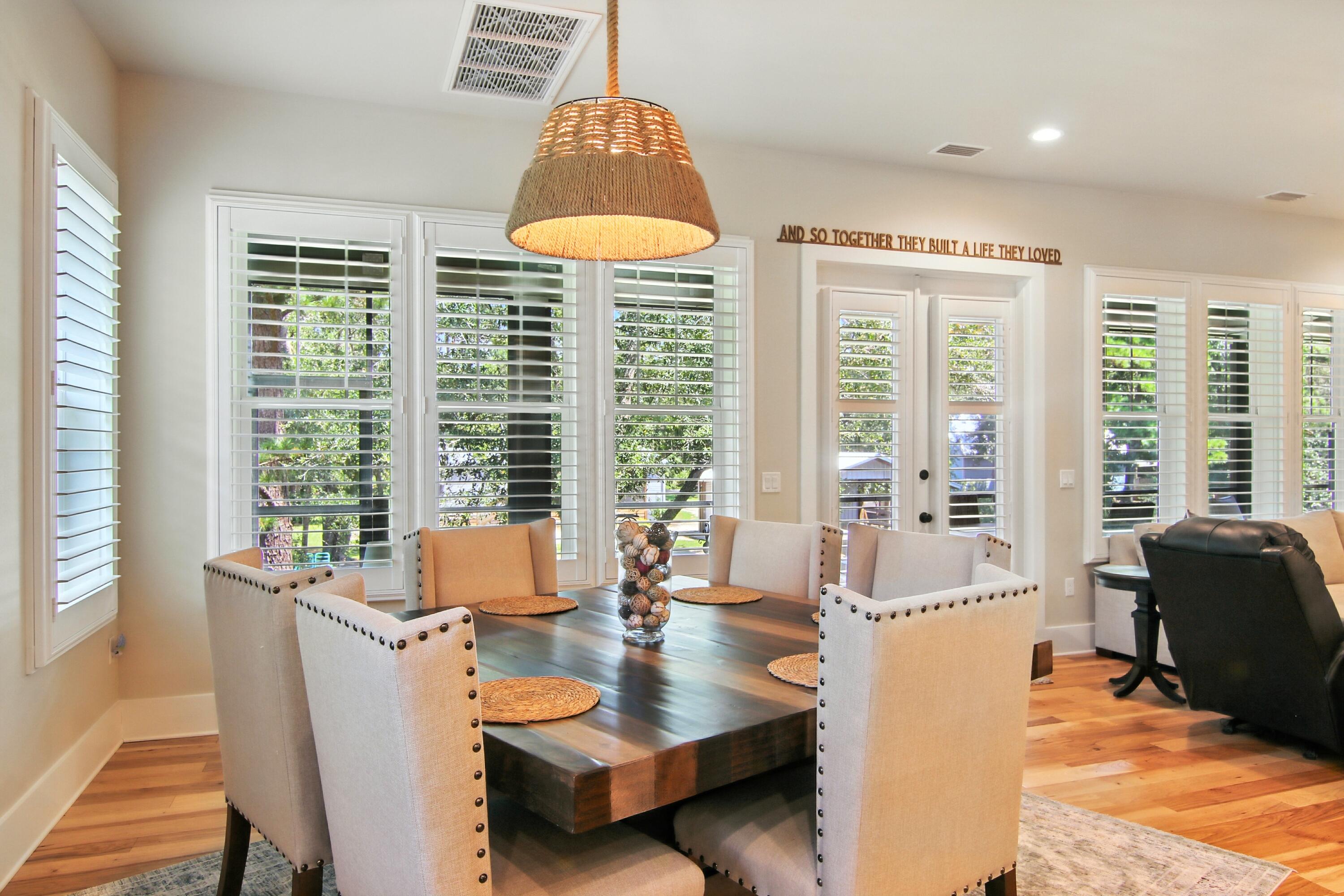 400 Pitts Bayshore Drive Freeport FL 32439