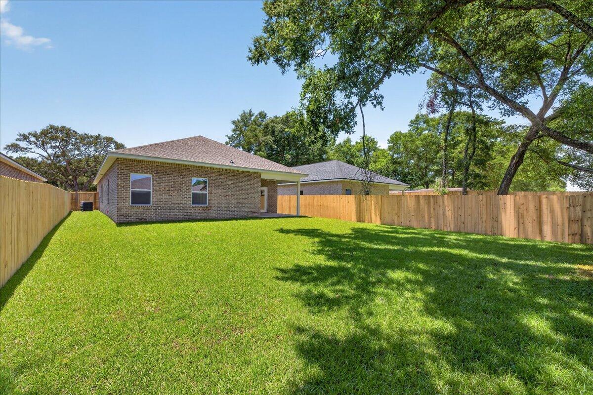 1607B 26th Street Niceville FL 32578
