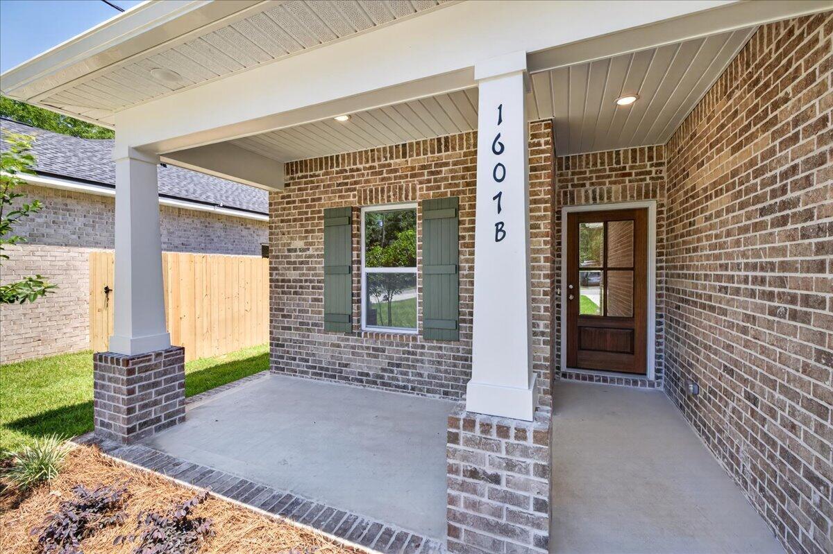 1607B 26th Street Niceville FL 32578