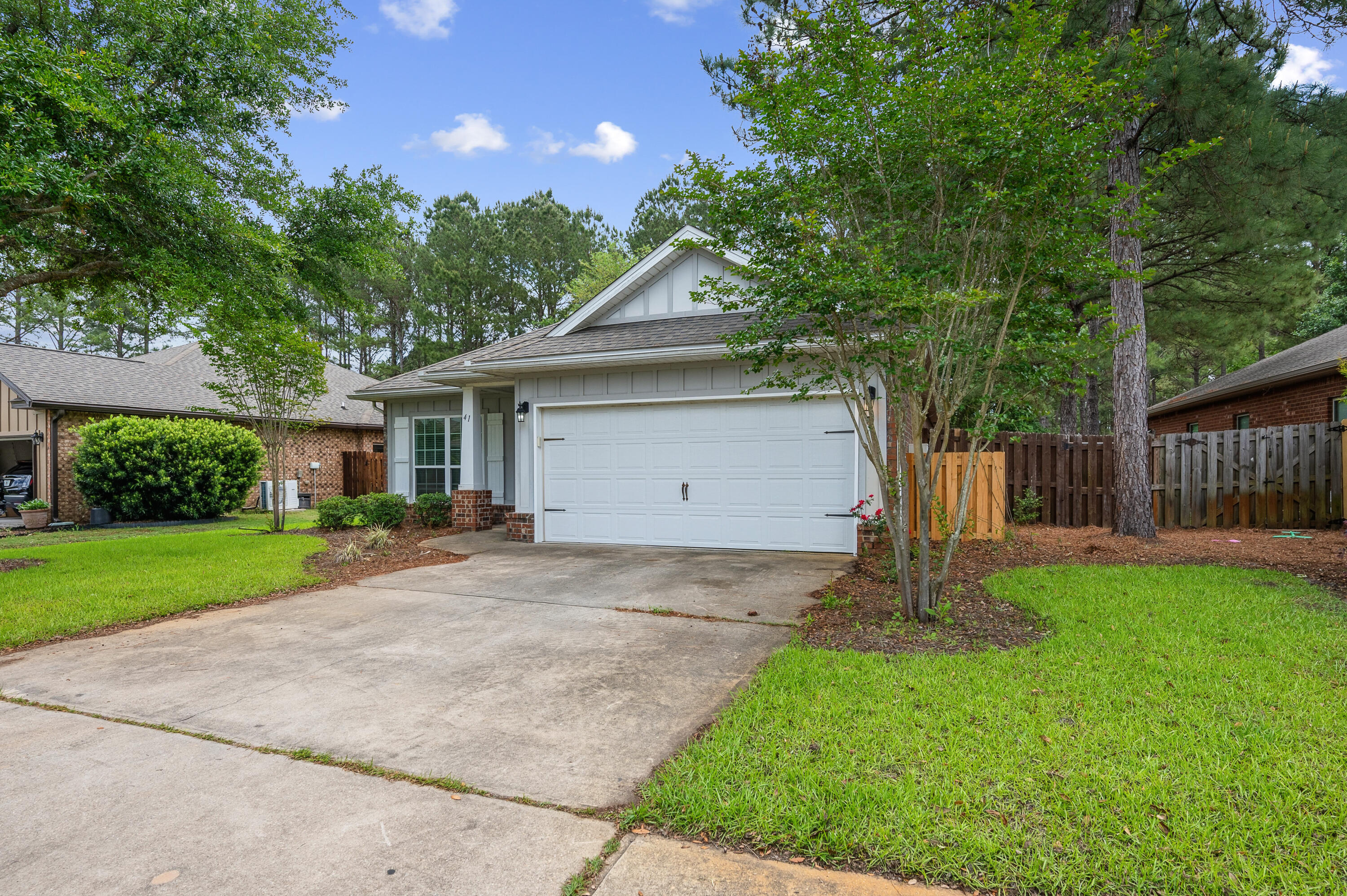 41 Dickens Drive Freeport FL 32439