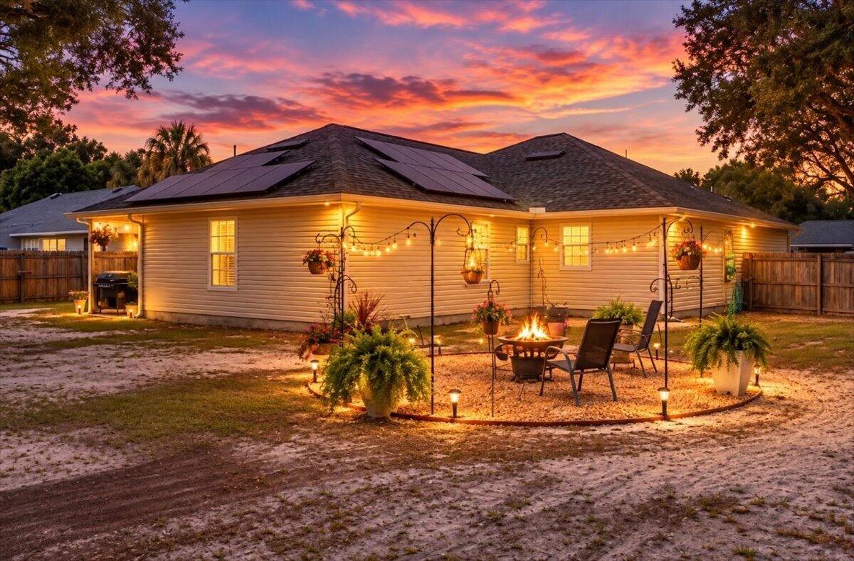 6613 Fairmont Street Navarre FL 32566