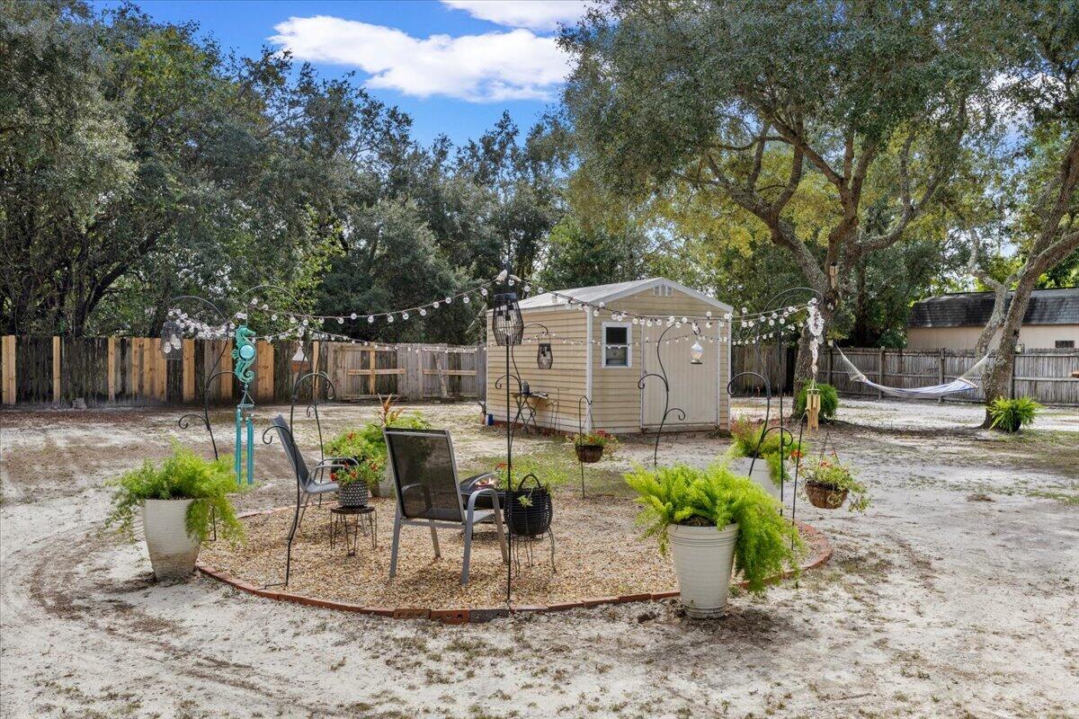 6613 Fairmont Street Navarre FL 32566