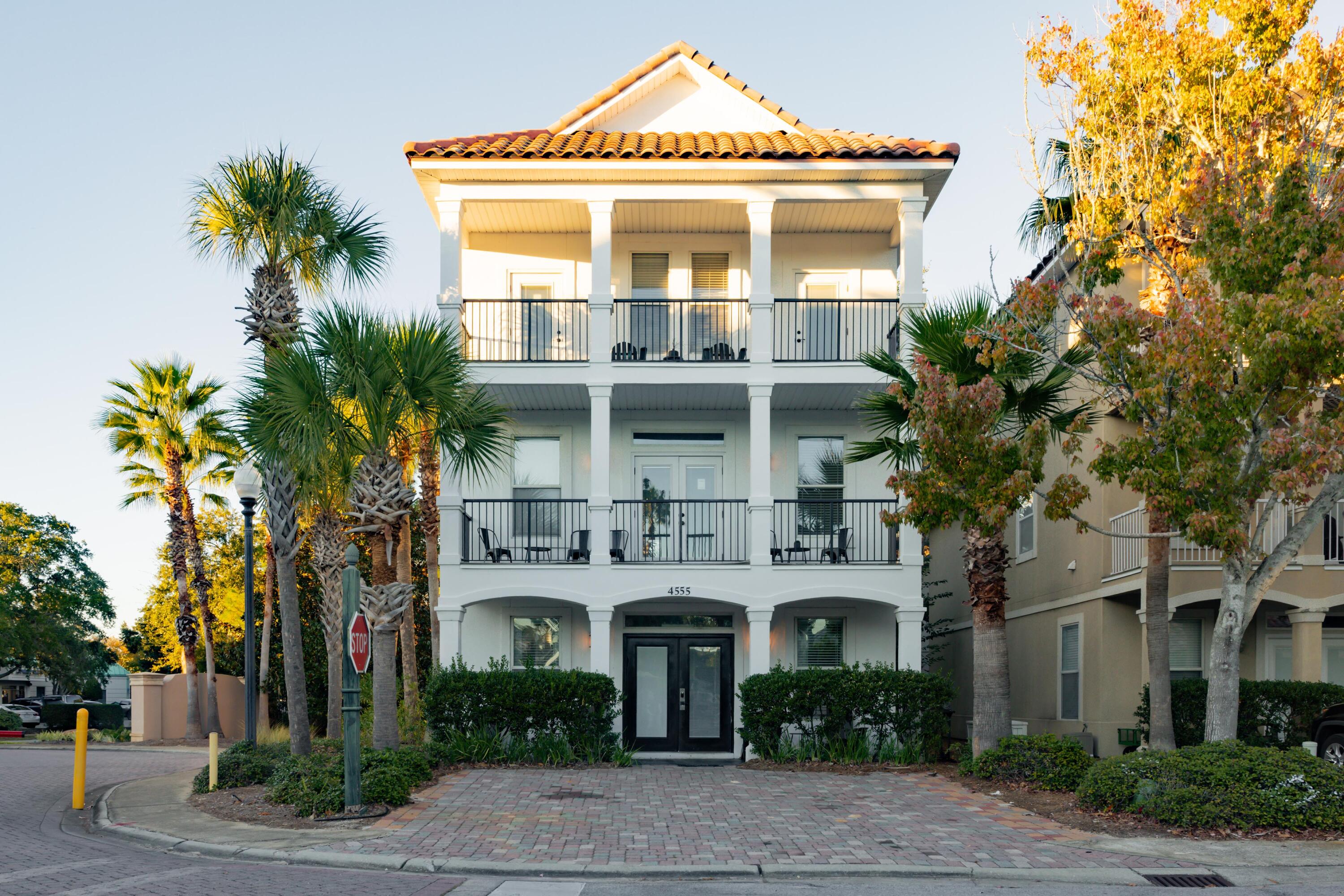 4555 Village Way Destin FL 32541