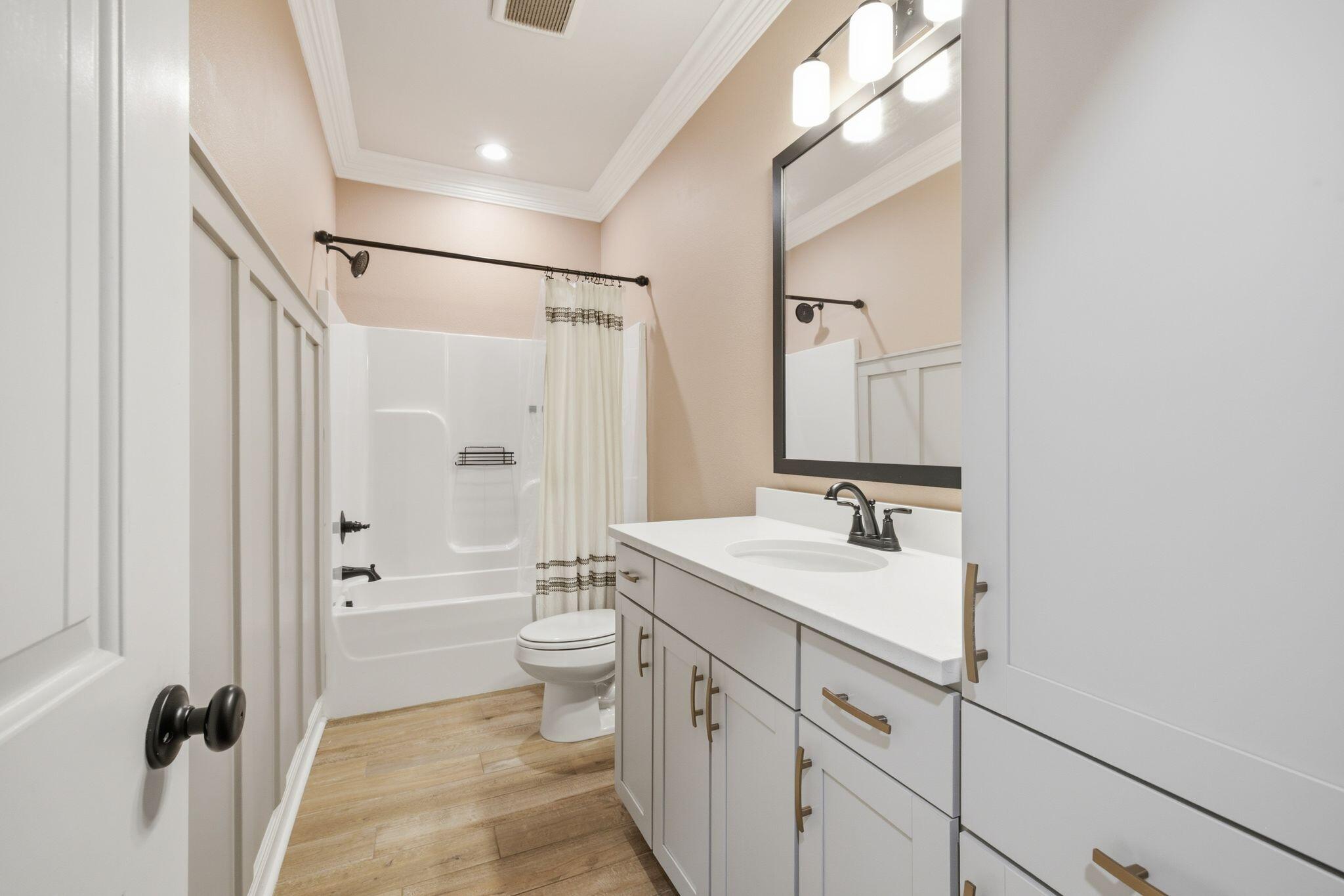 42 Flora Lane Freeport FL 32439