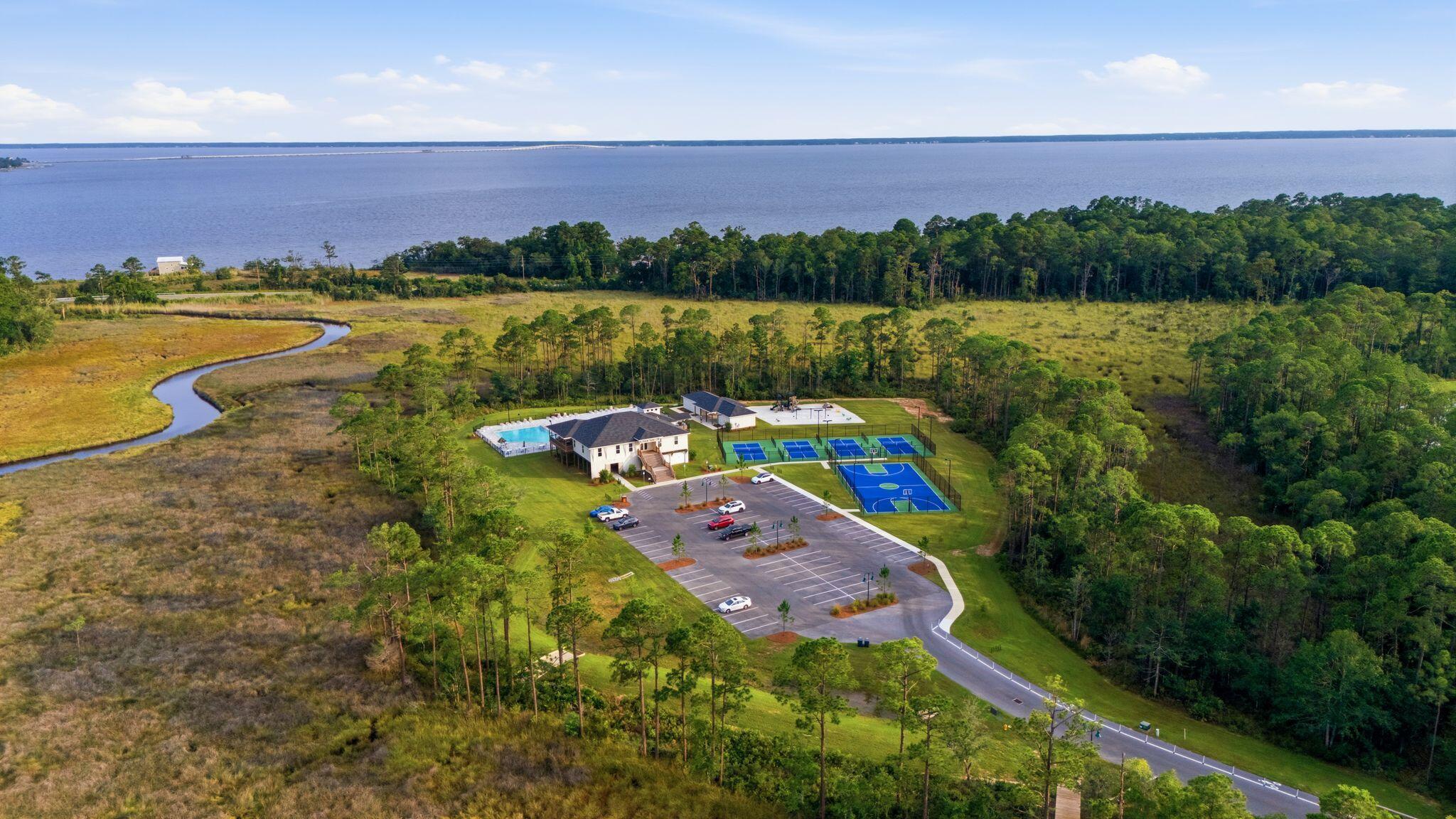 42 Flora Lane Freeport FL 32439