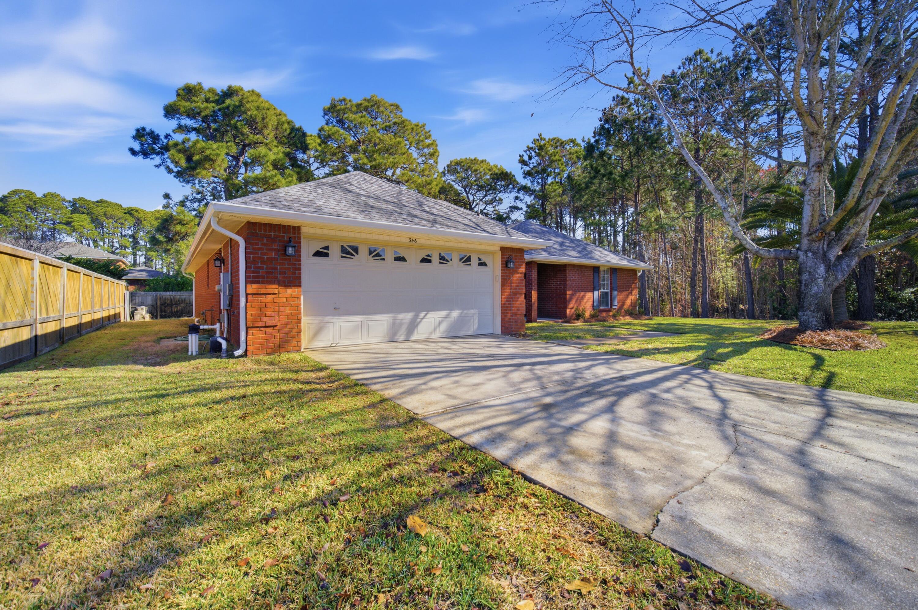 346 Louise Circle Destin FL 32541