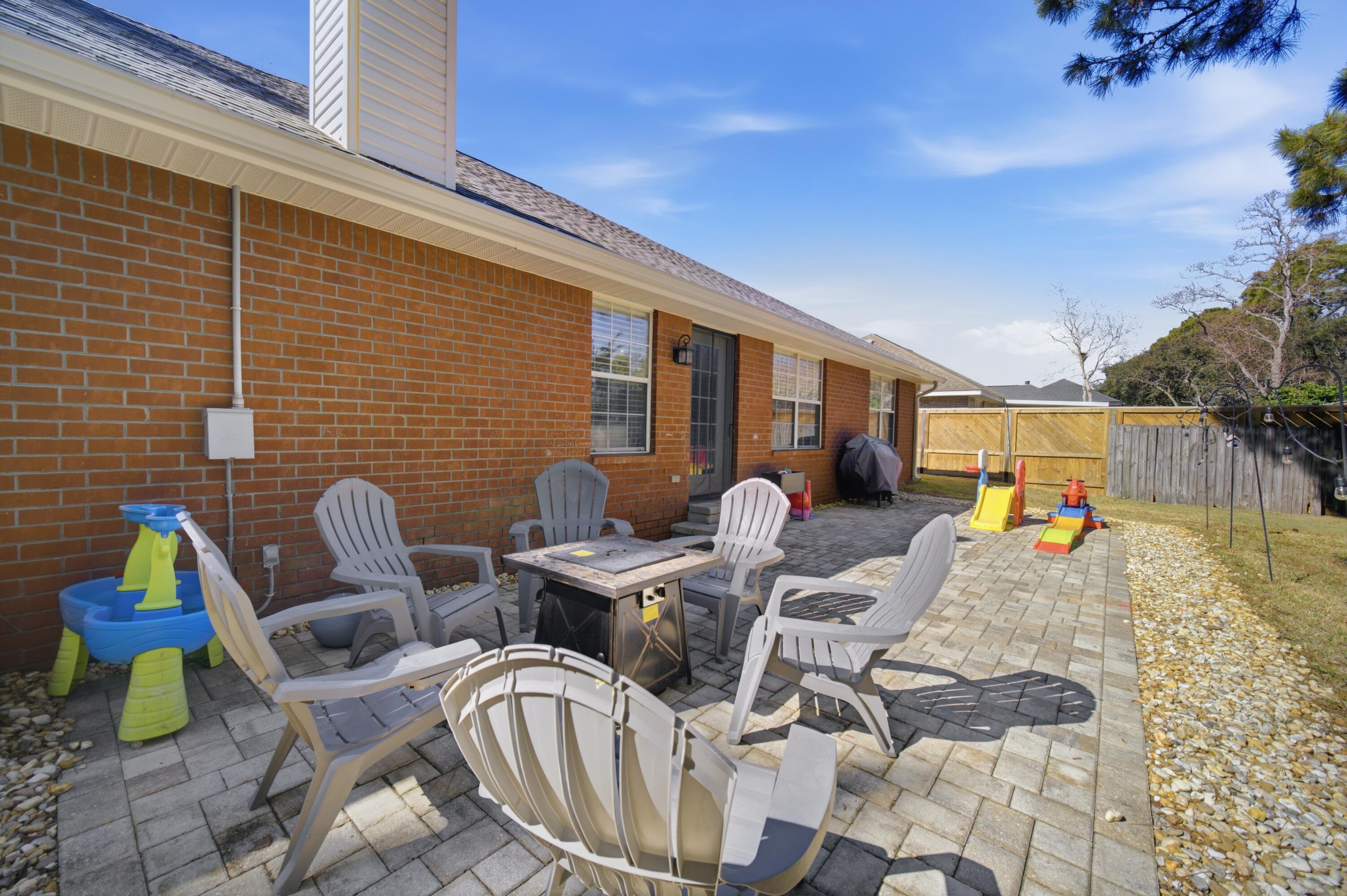 346 Louise Circle Destin FL 32541