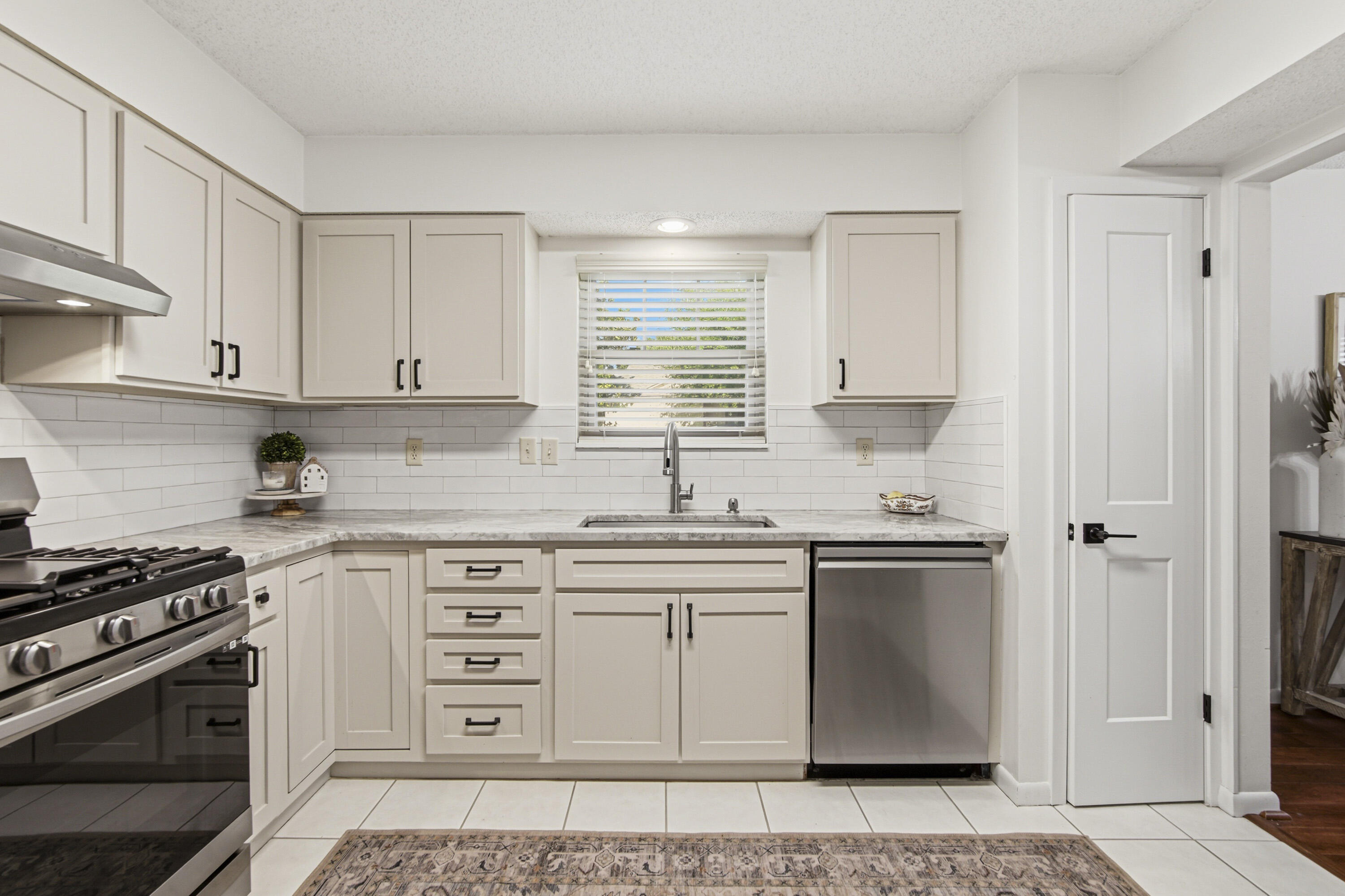 3793 Peachtree Way Niceville FL 32578