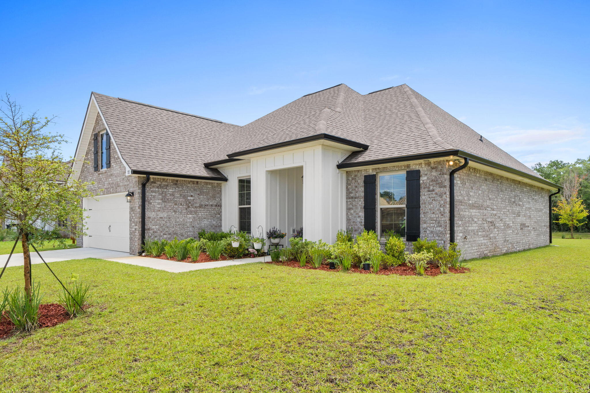 132 E Tweet Street Freeport FL 32439