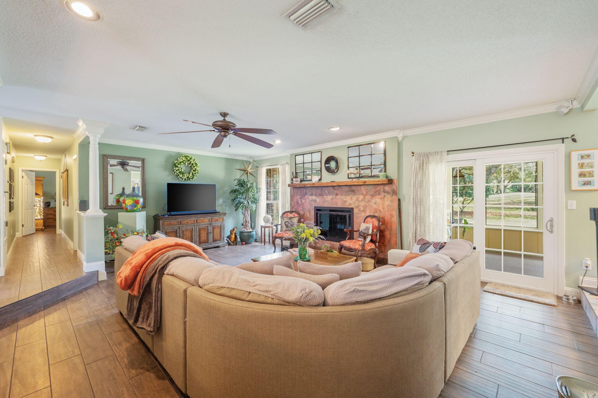 907 Jason Drive Niceville FL 32578