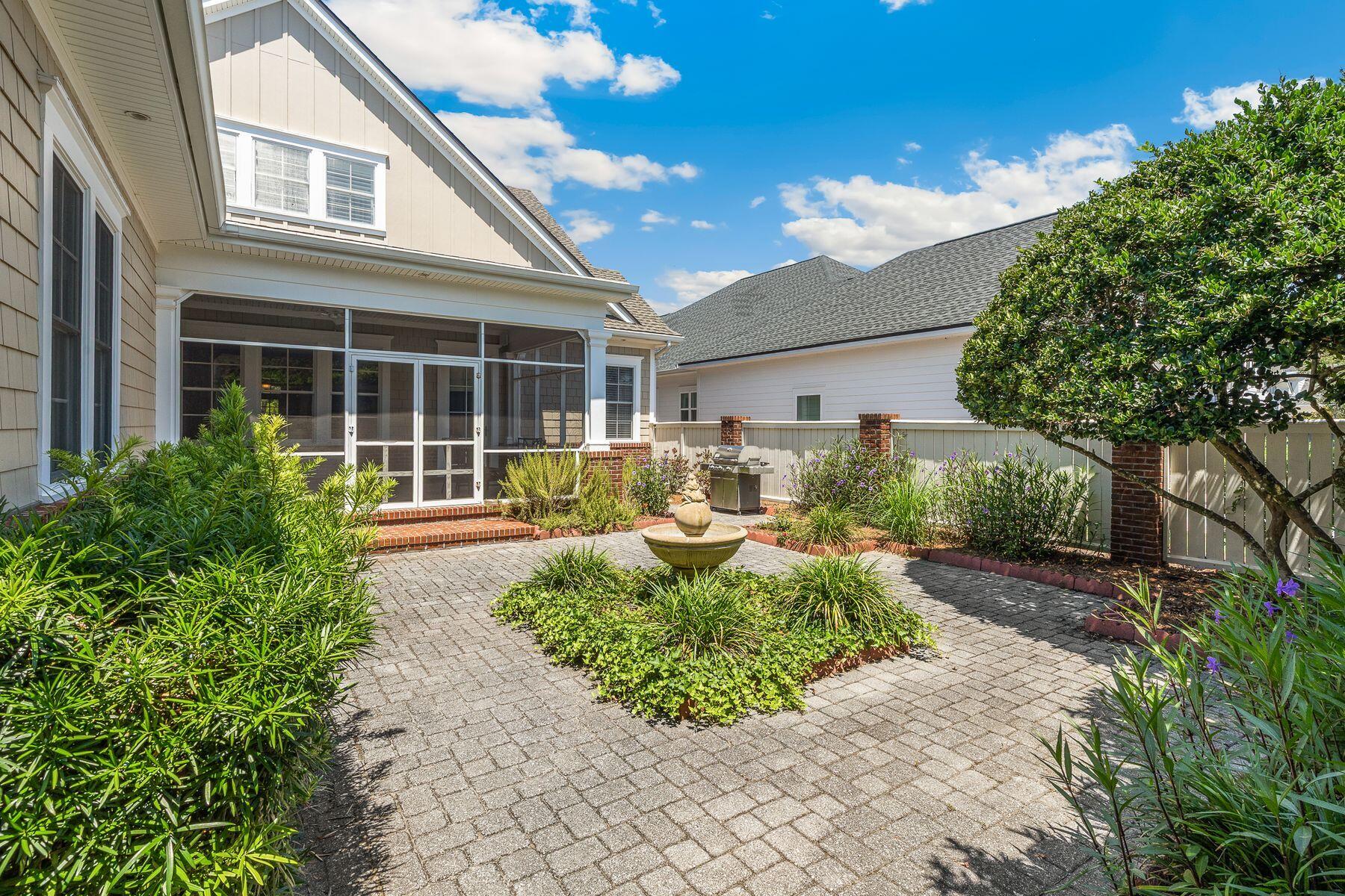 284 Champion Court Destin FL 32541